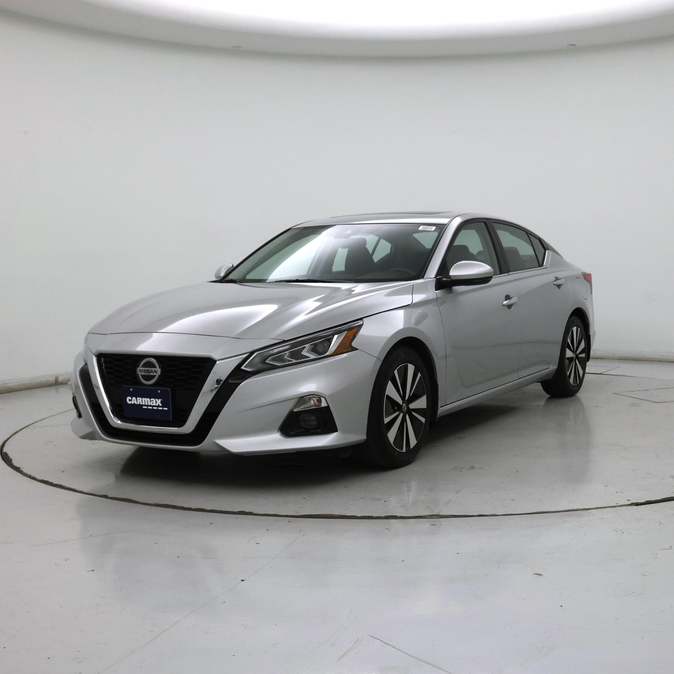 Thumbnail: 2022 Nissan Altima - 4