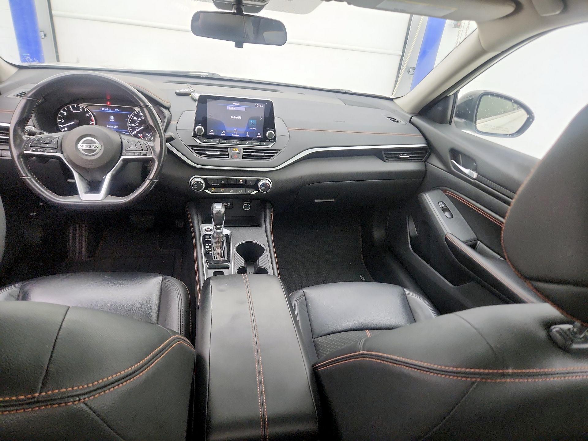 Thumbnail: 2022 Nissan Altima - 9