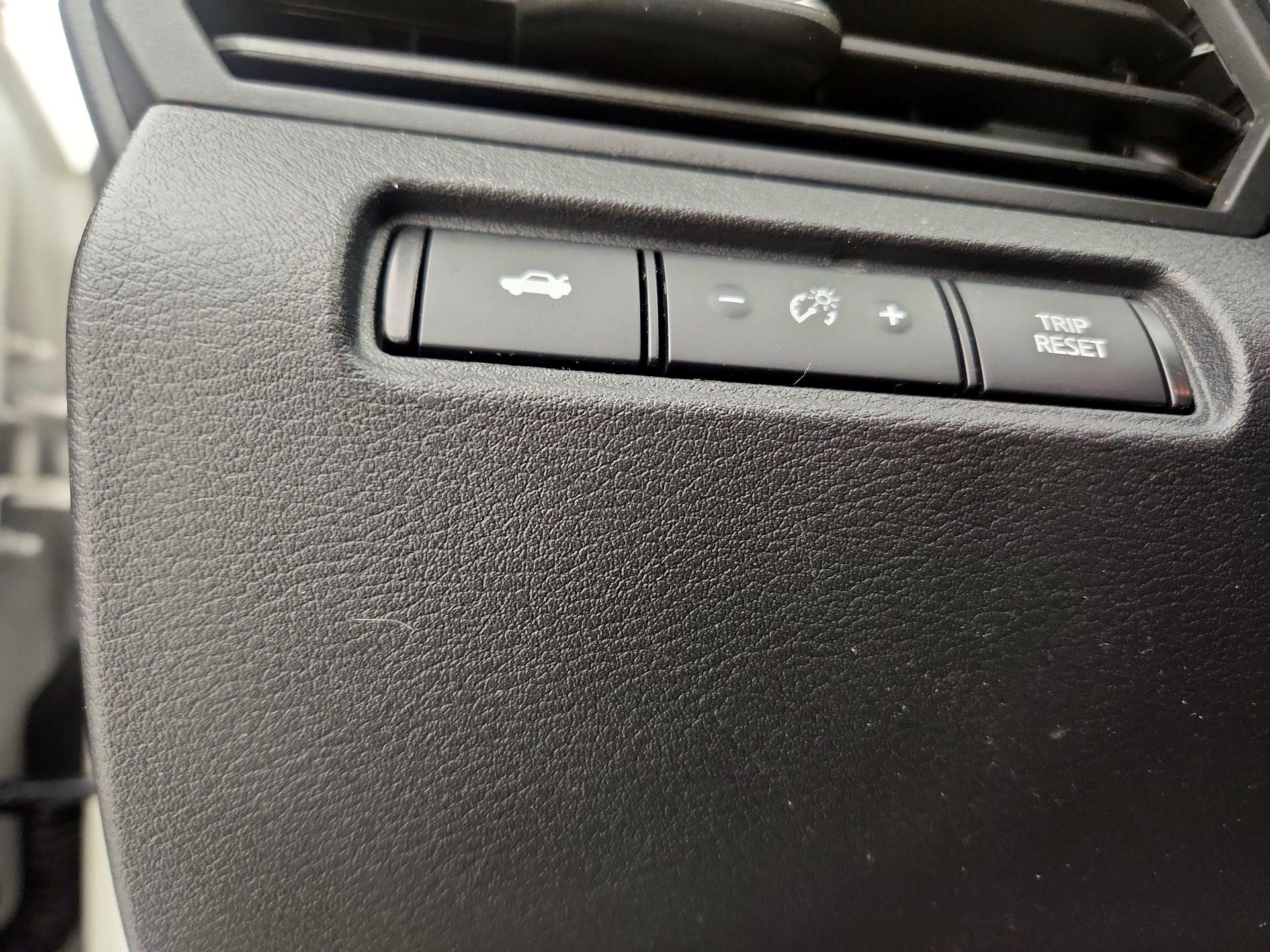 Thumbnail: 2022 Nissan Altima - 13