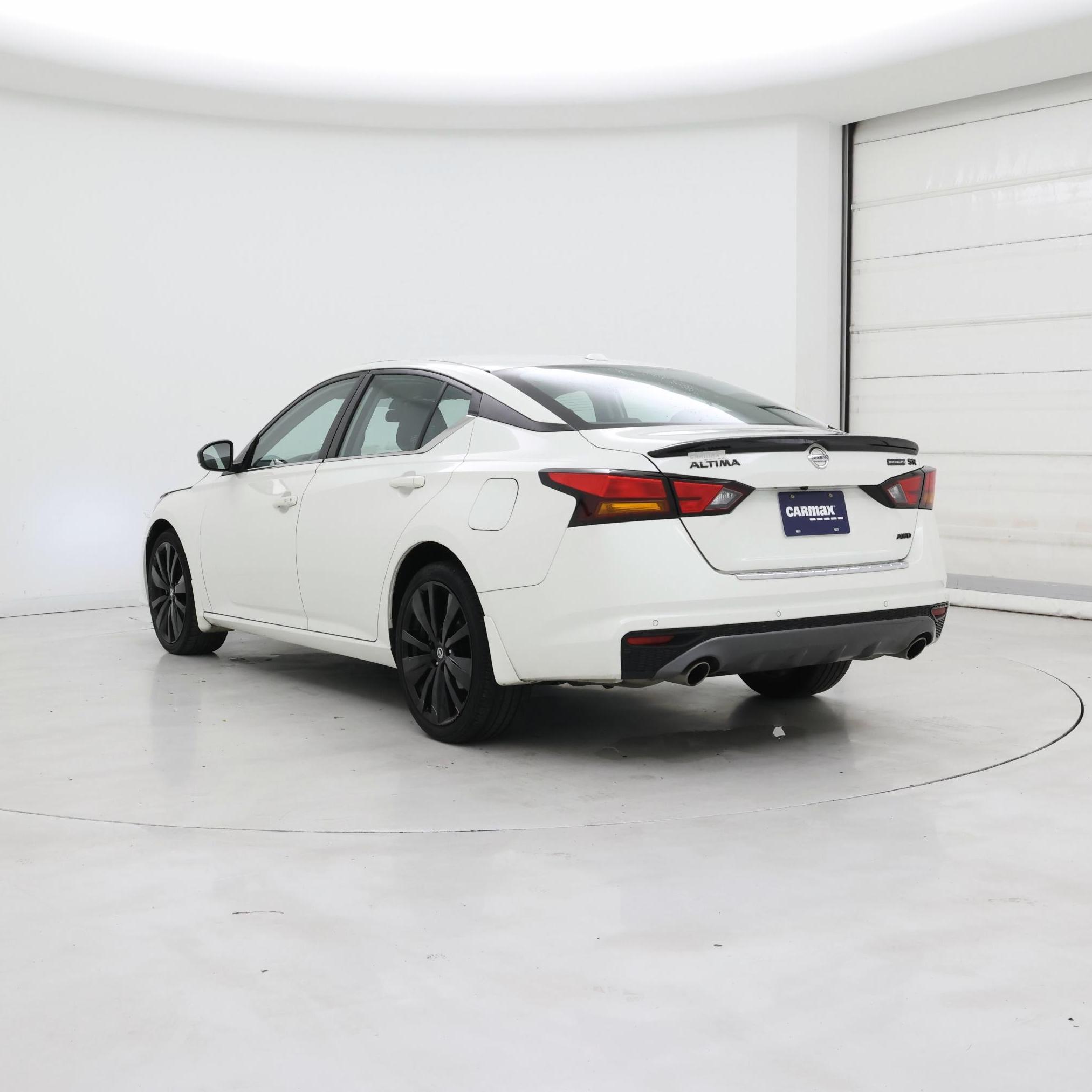 Thumbnail: 2022 Nissan Altima - 2