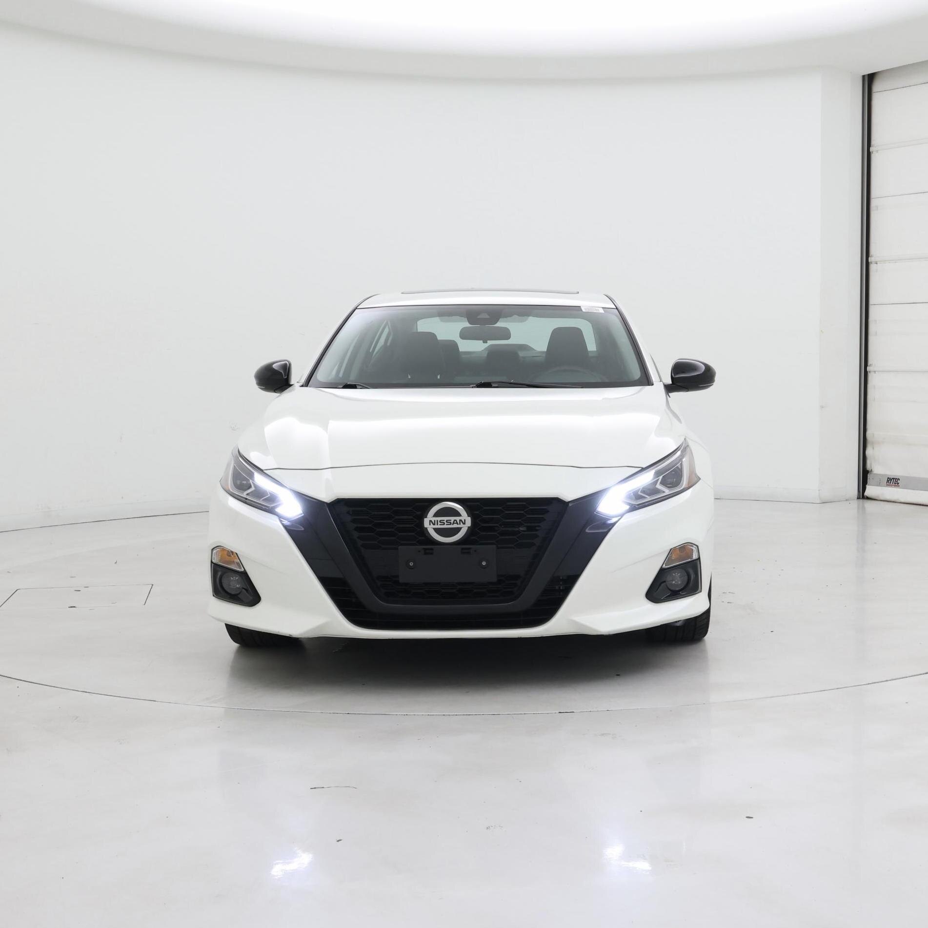 Thumbnail: 2022 Nissan Altima - 5