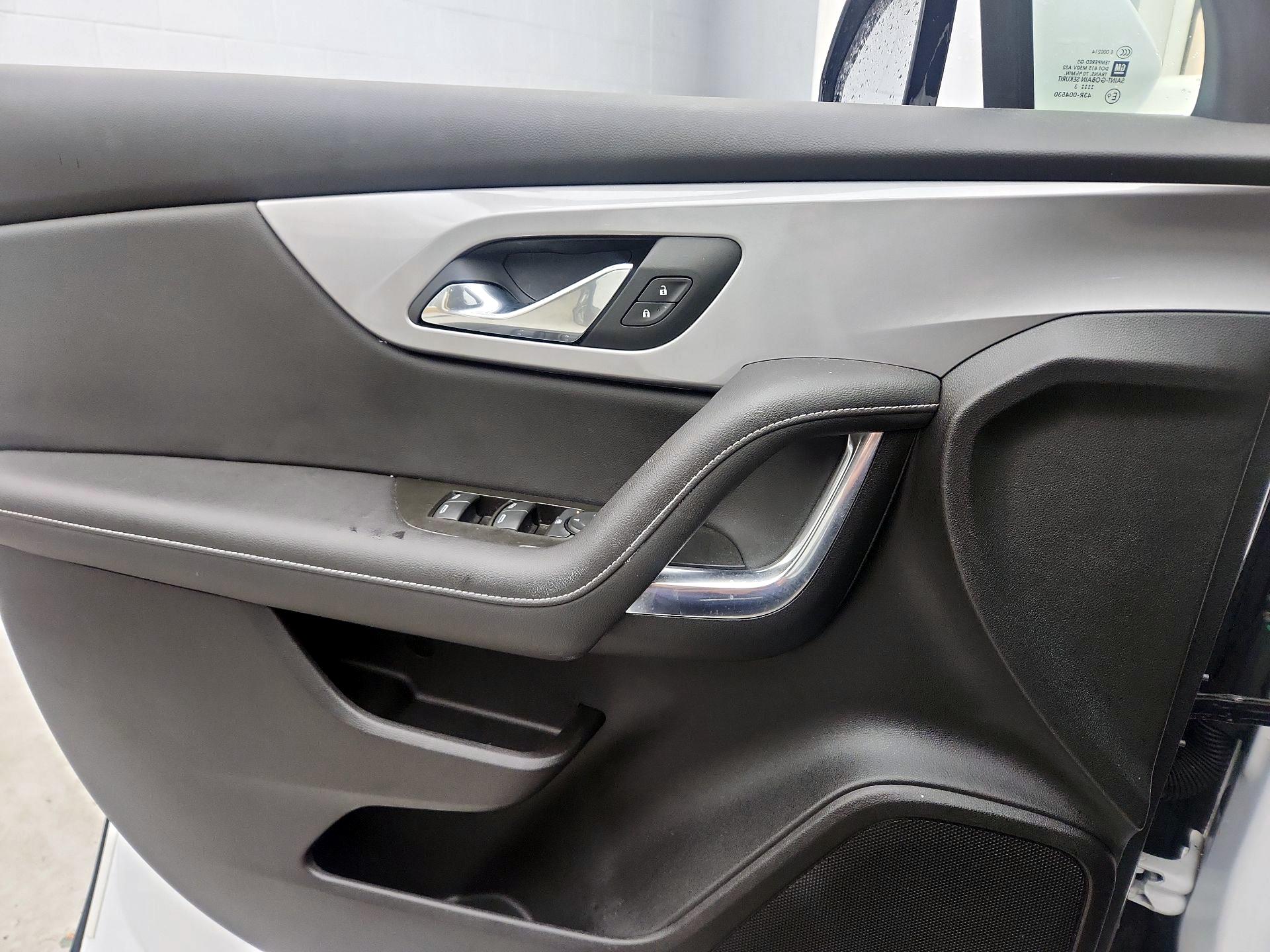 Thumbnail: 2023 Chevrolet Blazer - 12