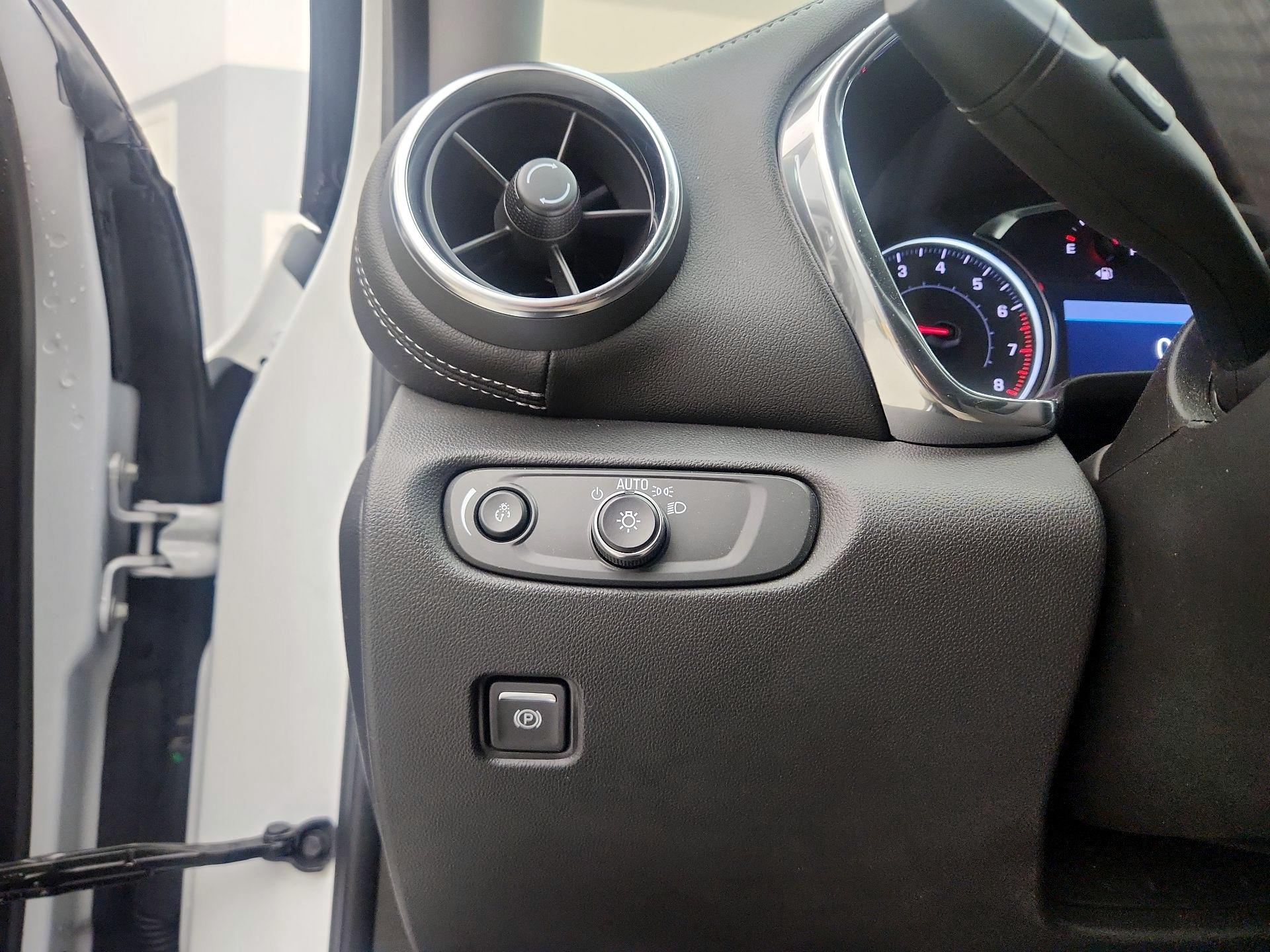 Thumbnail: 2023 Chevrolet Blazer - 13