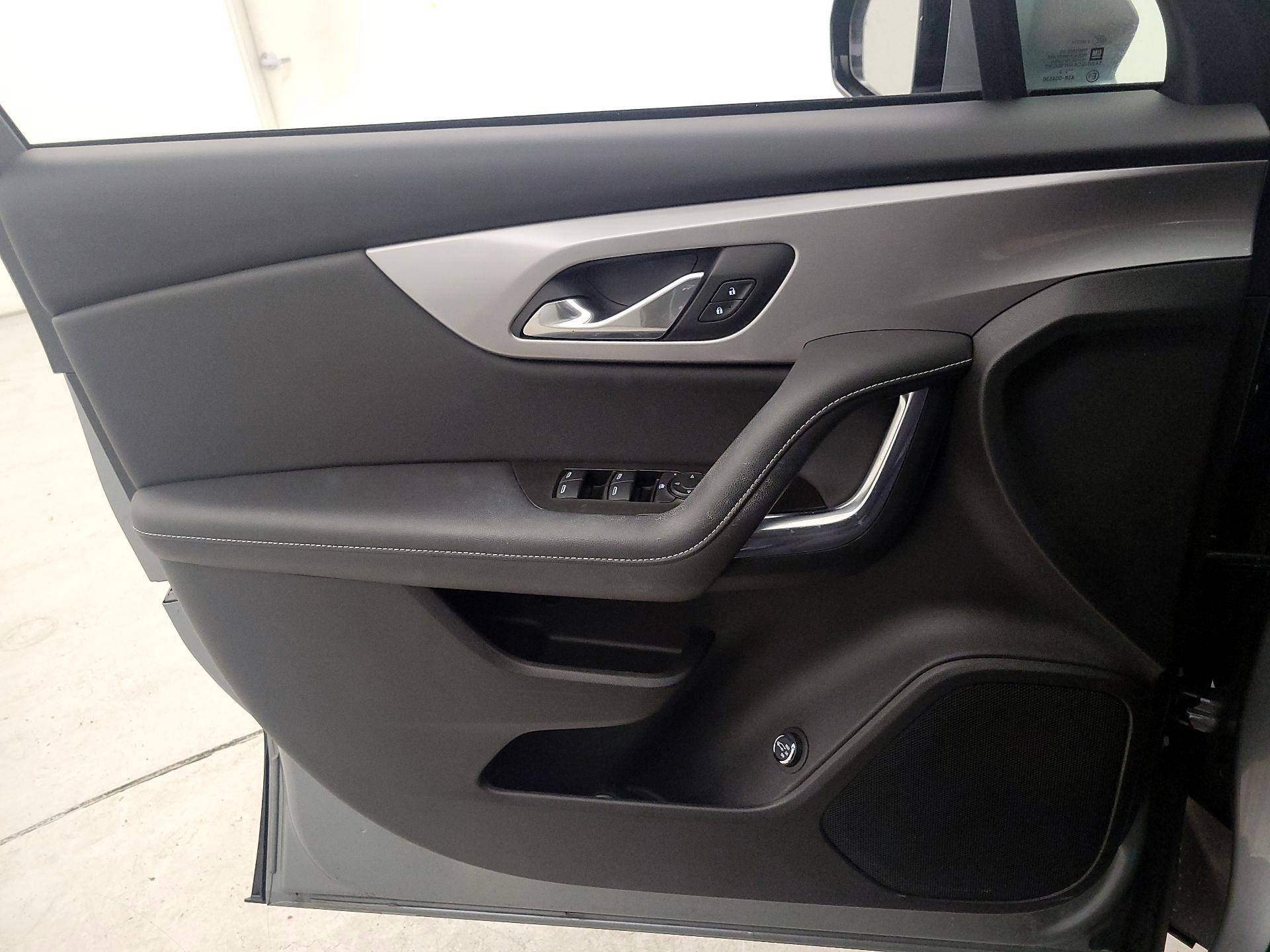 Thumbnail: 2023 Chevrolet Blazer - 12