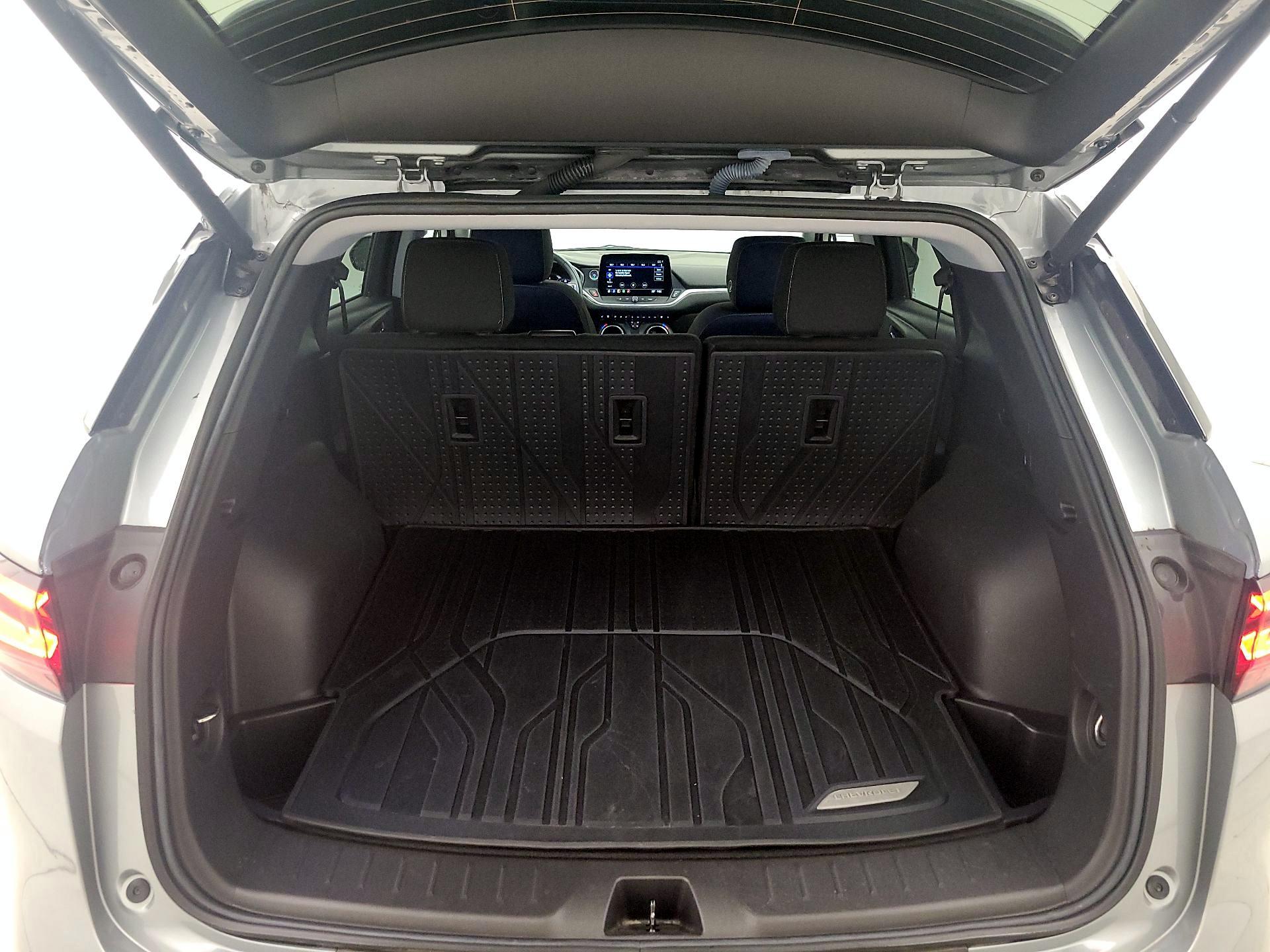 Thumbnail: 2023 Chevrolet Blazer - 20