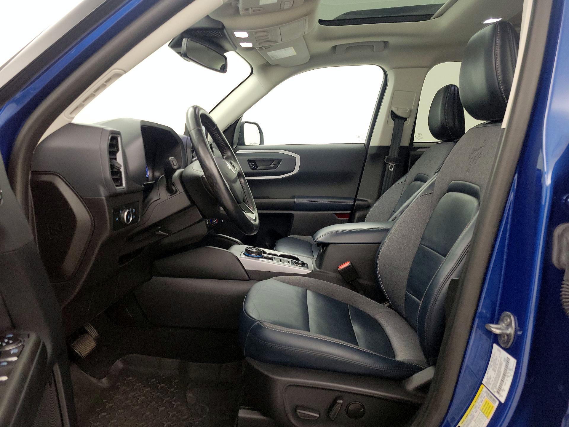 Thumbnail: 2023 Ford Bronco Sport - 11