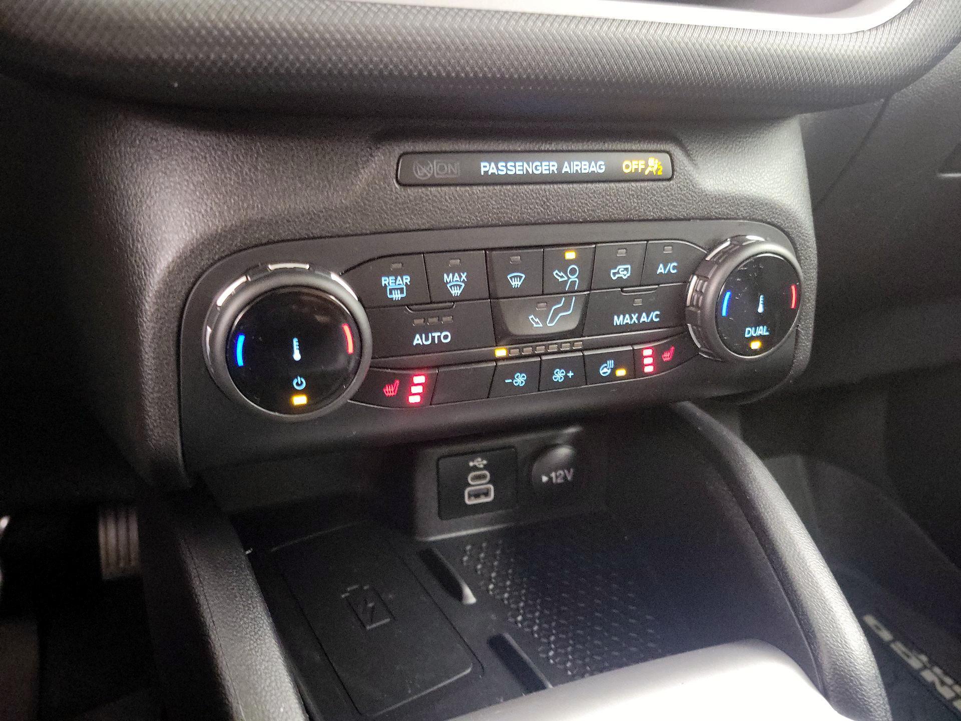 Thumbnail: 2023 Ford Bronco Sport - 17