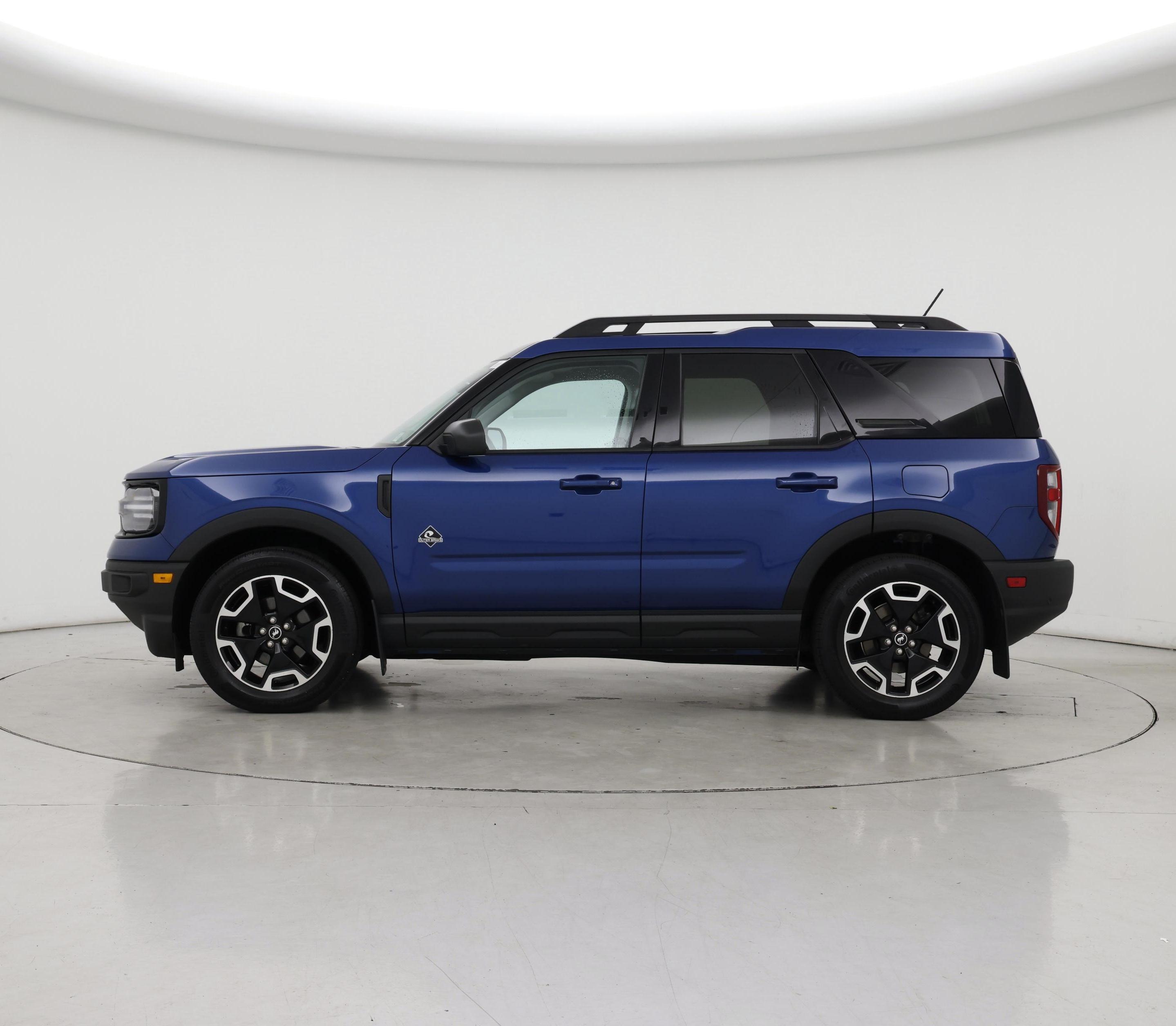 Thumbnail: 2023 Ford Bronco Sport - 3