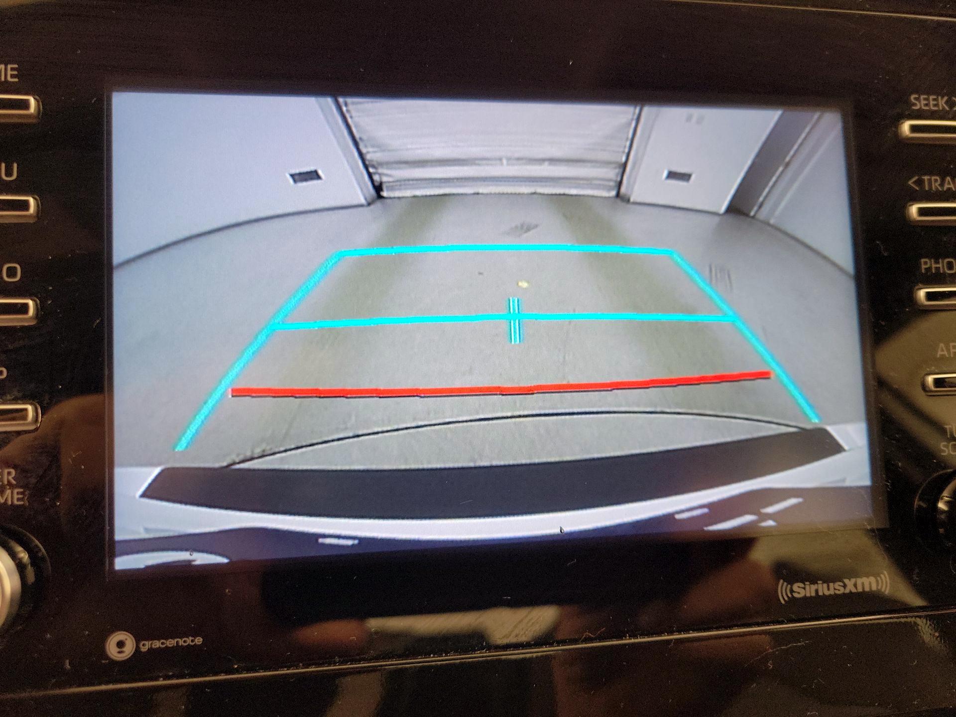 Thumbnail: 2022 Toyota Camry - 14