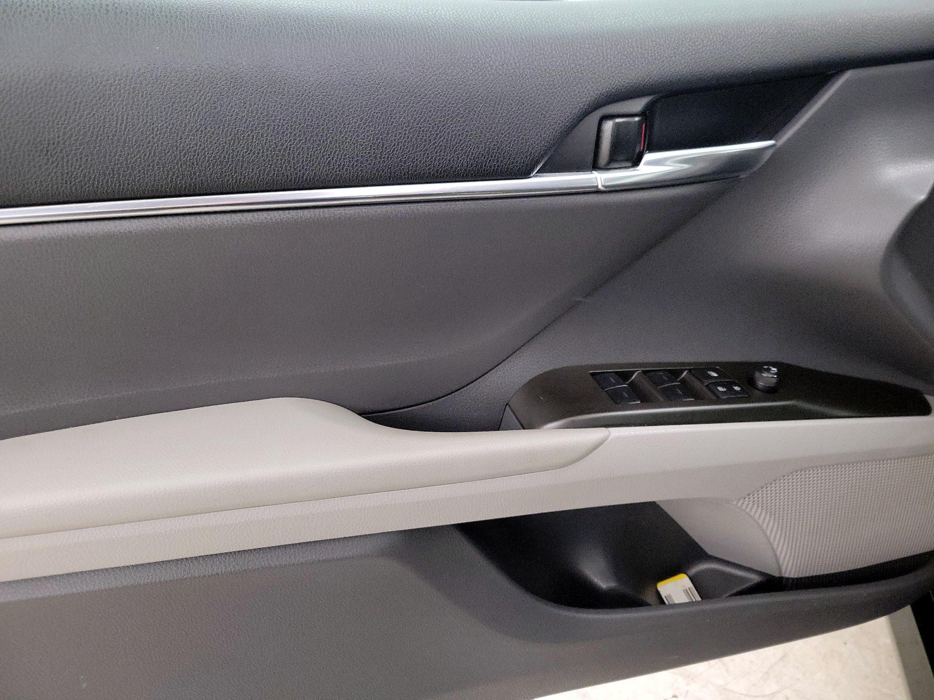 Thumbnail: 2024 Toyota Camry - 12