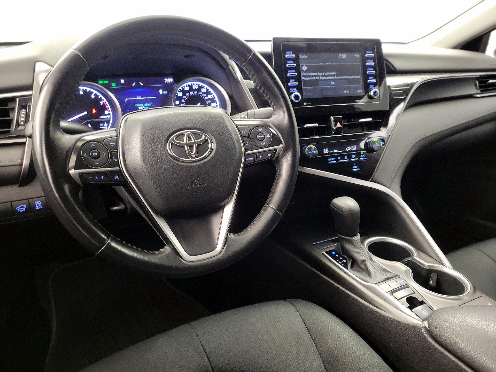 Thumbnail: 2022 Toyota Camry - 9