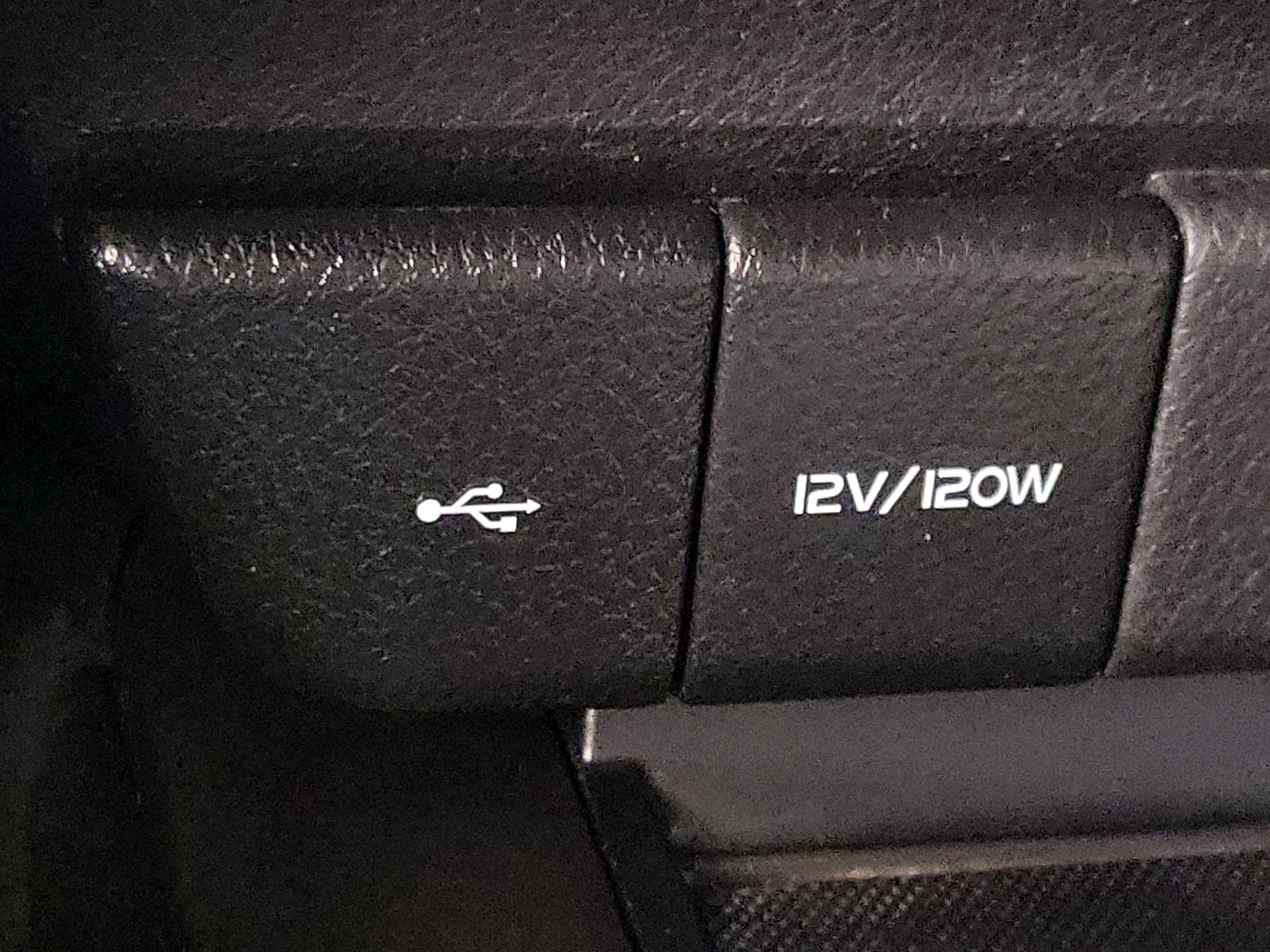 Thumbnail: 2022 Toyota Camry - 18