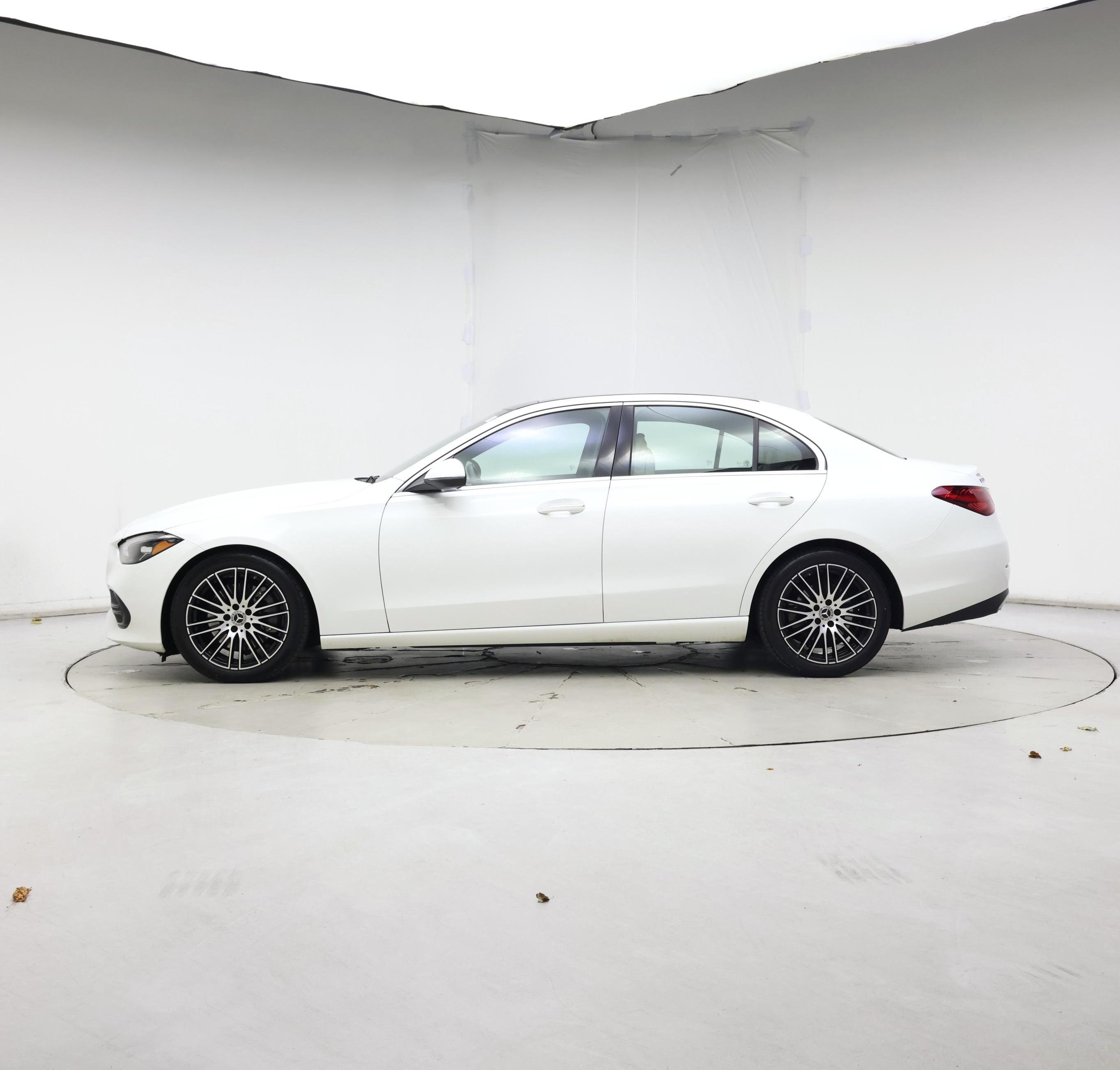 Thumbnail: 2023 Mercedes-Benz C-Class - 3