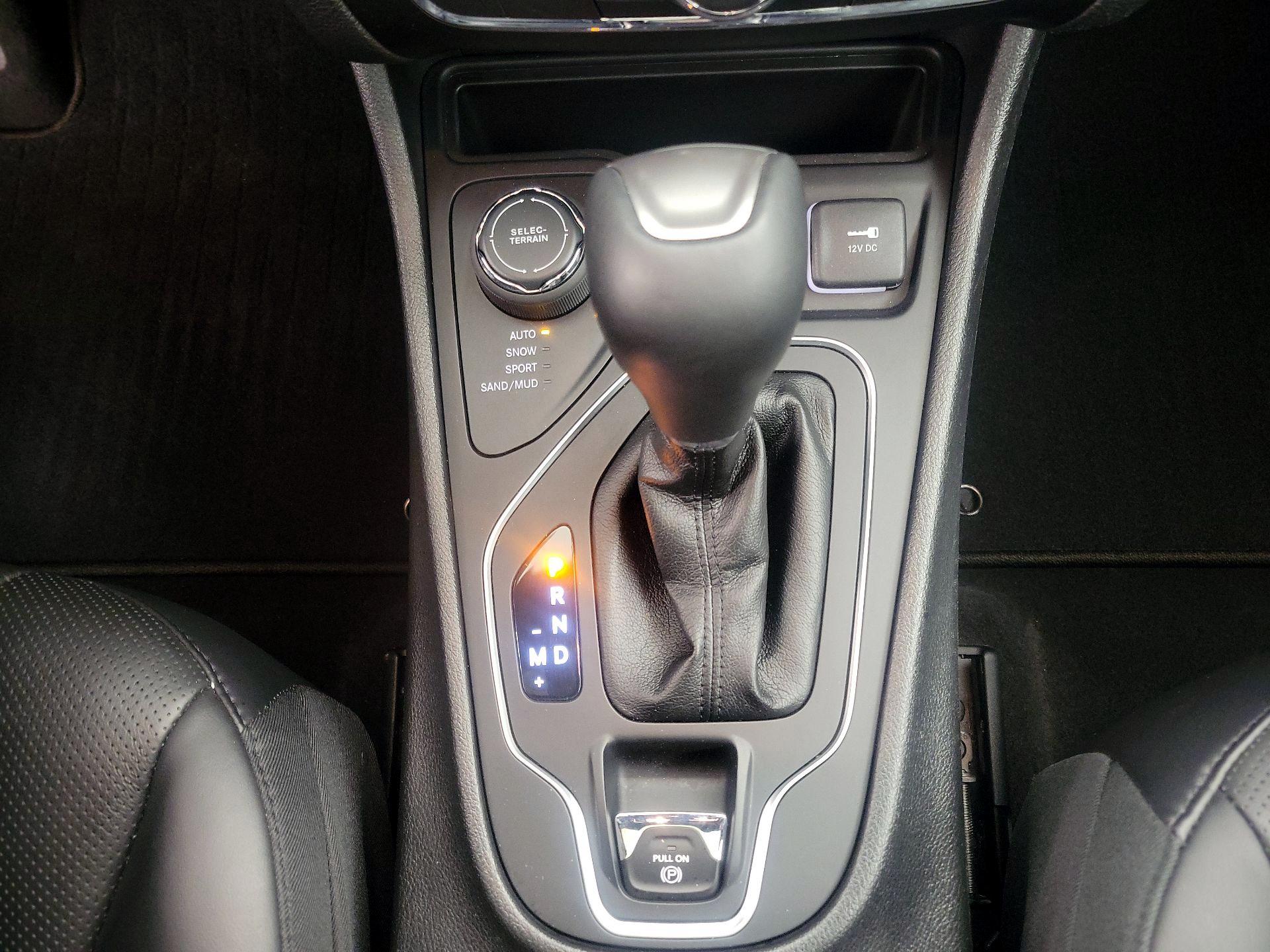 Thumbnail: 2021 Jeep Cherokee - 18