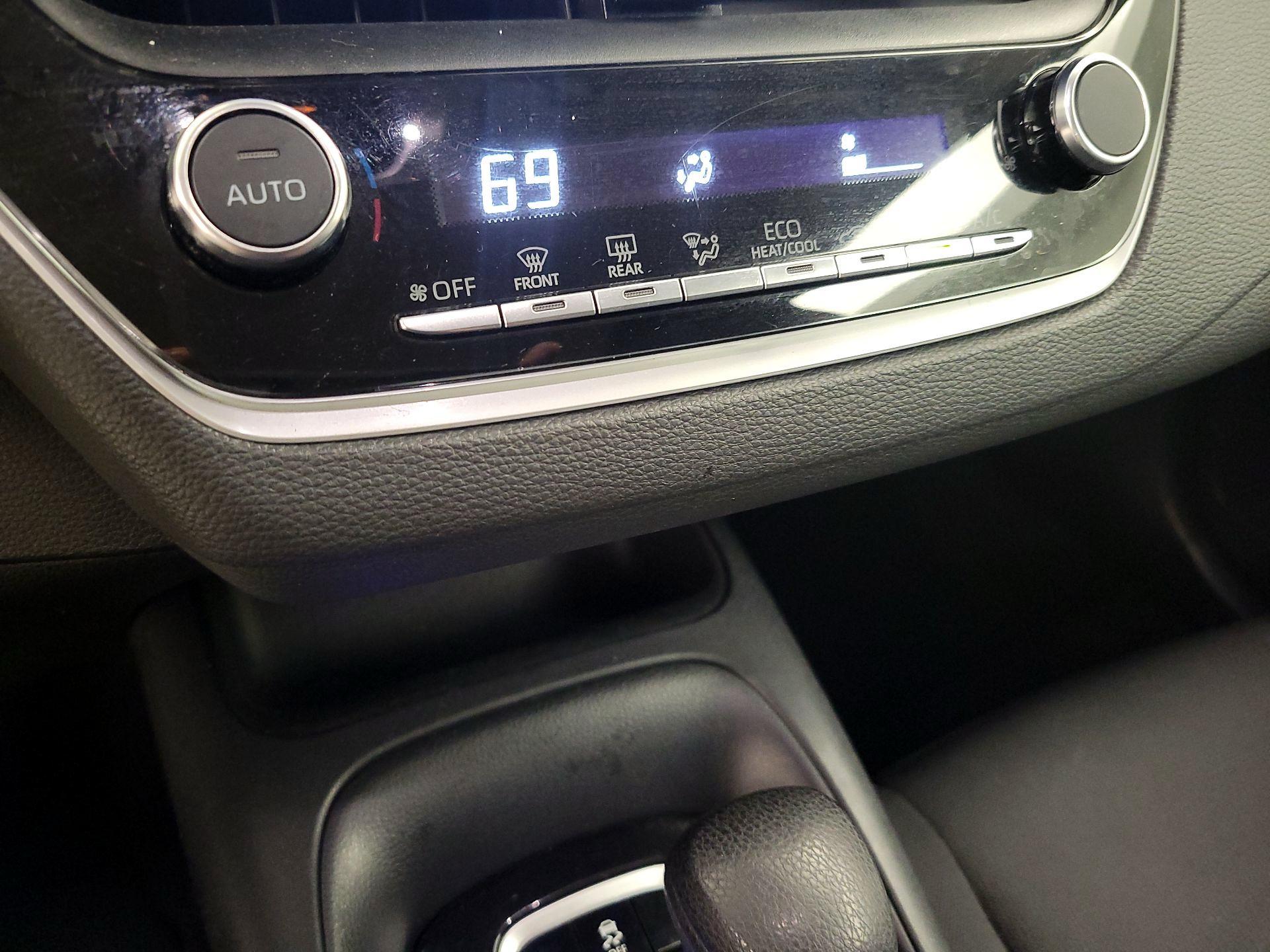 Thumbnail: 2023 Toyota Corolla - 16