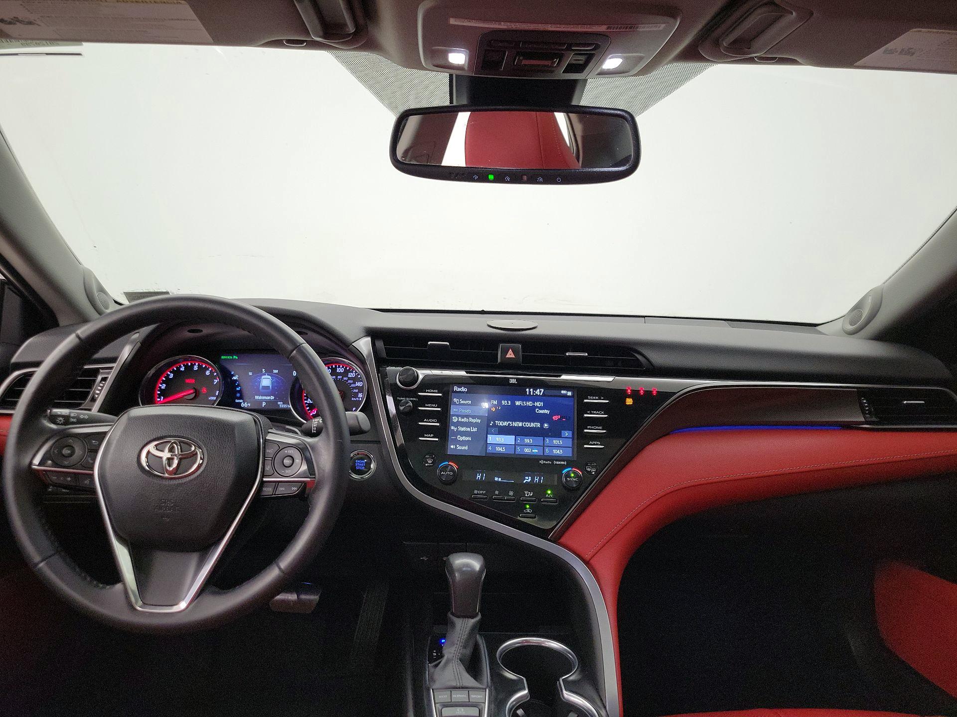 Thumbnail: 2020 Toyota Camry - 9