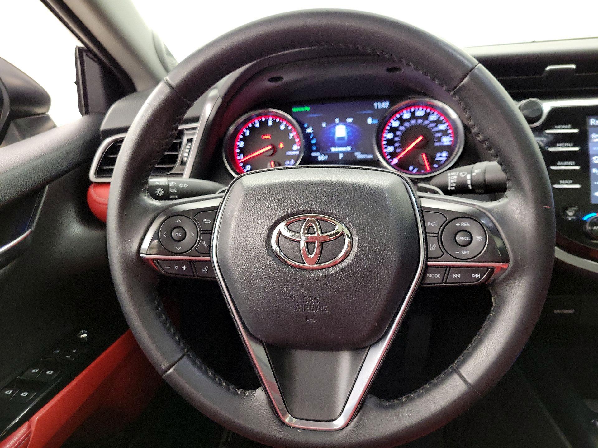 Thumbnail: 2020 Toyota Camry - 10