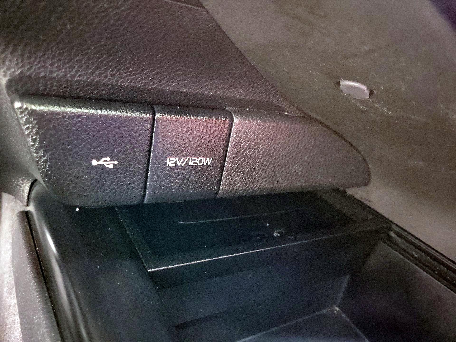 Thumbnail: 2020 Toyota Camry - 19