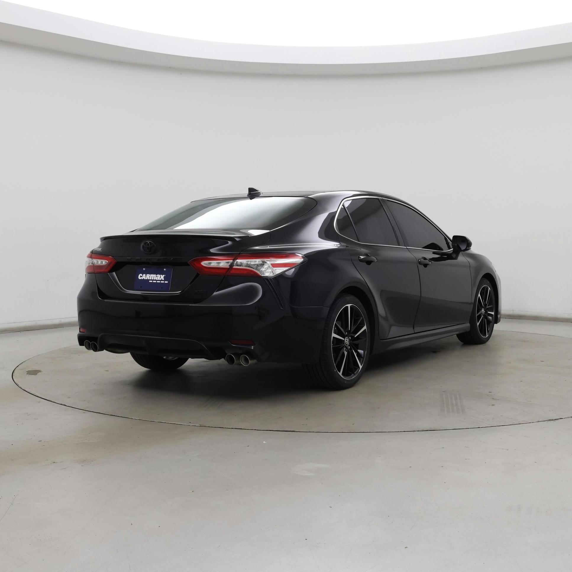 Thumbnail: 2020 Toyota Camry - 8