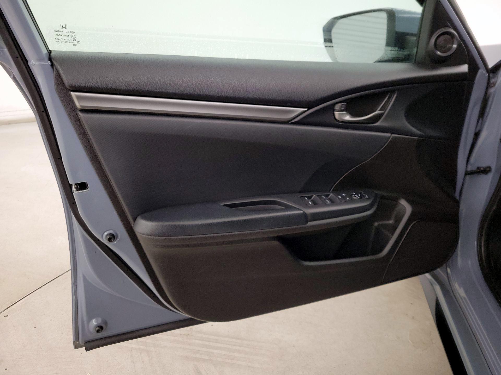 Thumbnail: 2020 Honda Civic - 12