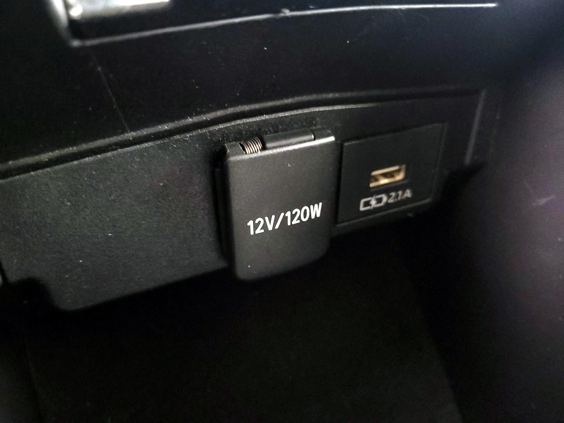 Thumbnail: 2021 Toyota Corolla - 18