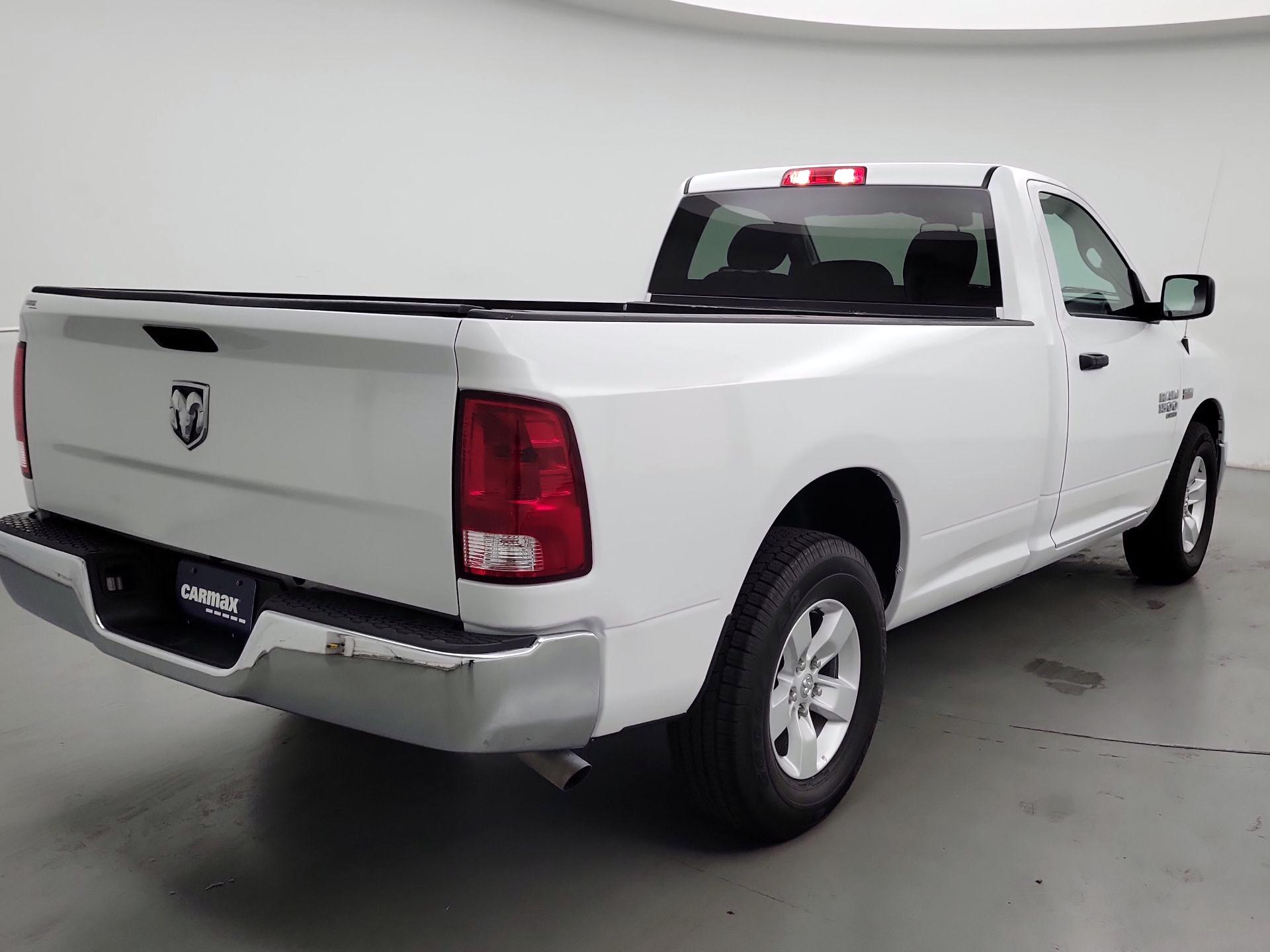 Thumbnail: 2021 RAM 1500 Classic - 5