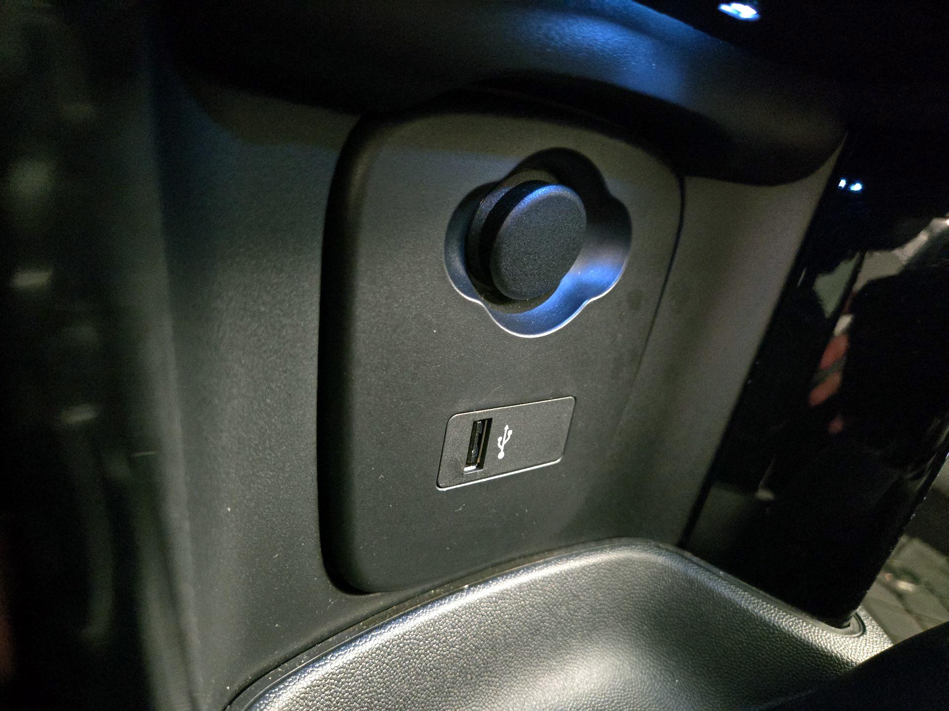 Thumbnail: 2023 MINI Cooper Hardtop - 19