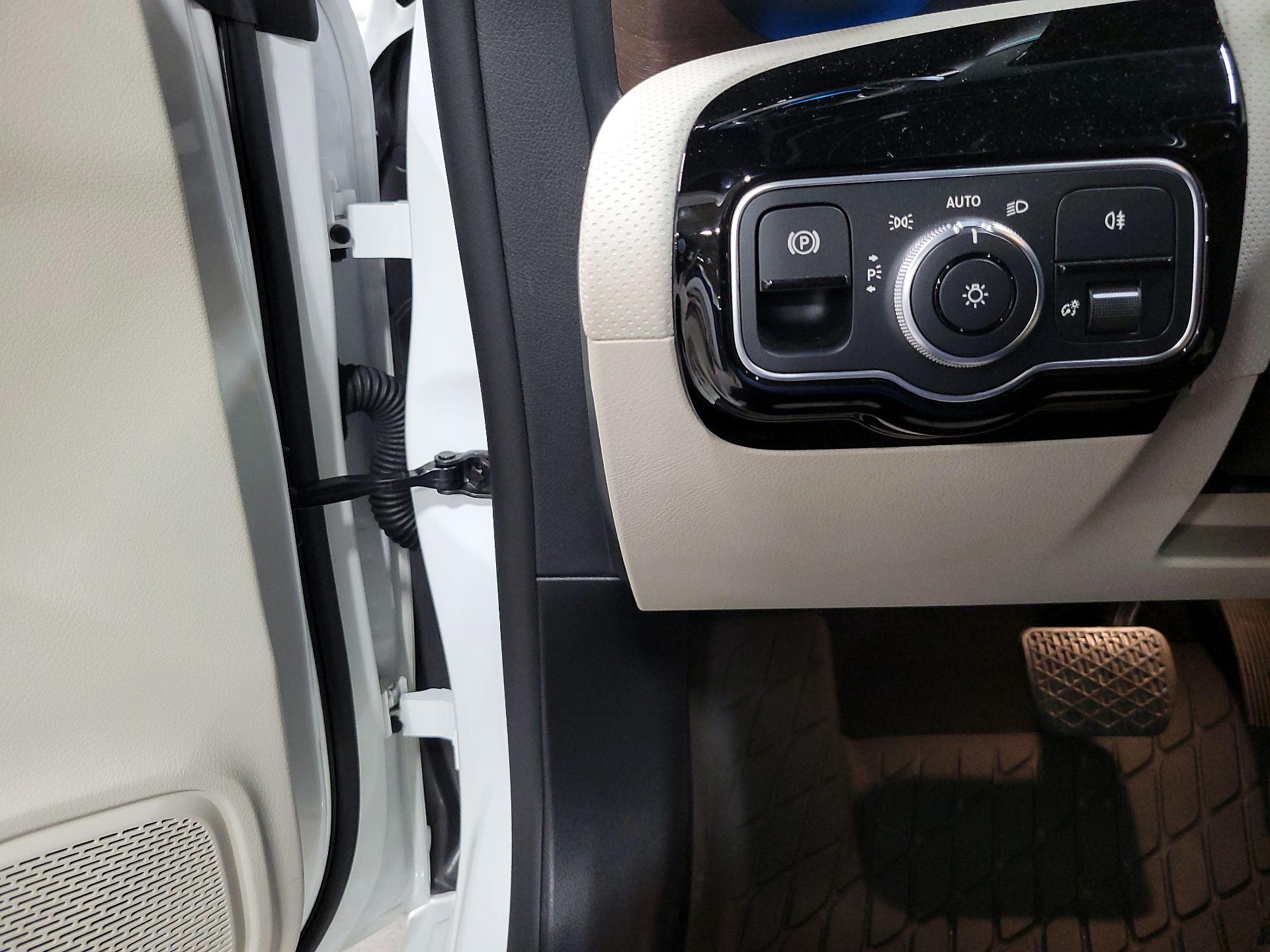 Thumbnail: 2023 Mercedes-Benz CLA - 13