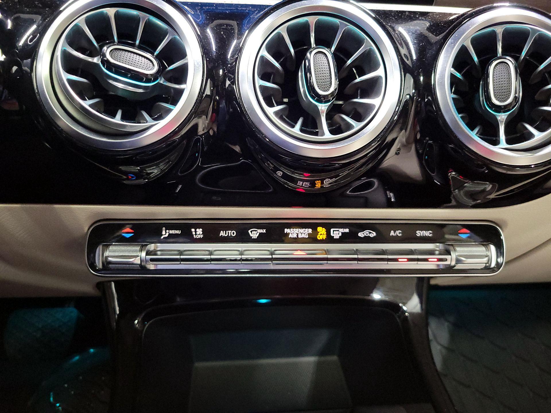 Thumbnail: 2023 Mercedes-Benz CLA - 17