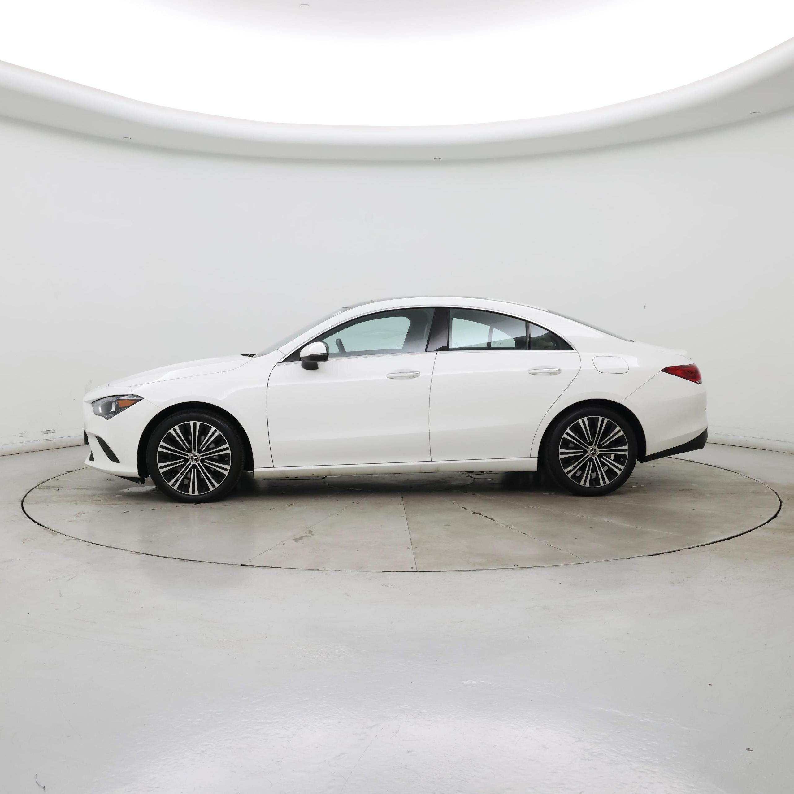 Thumbnail: 2023 Mercedes-Benz CLA - 3