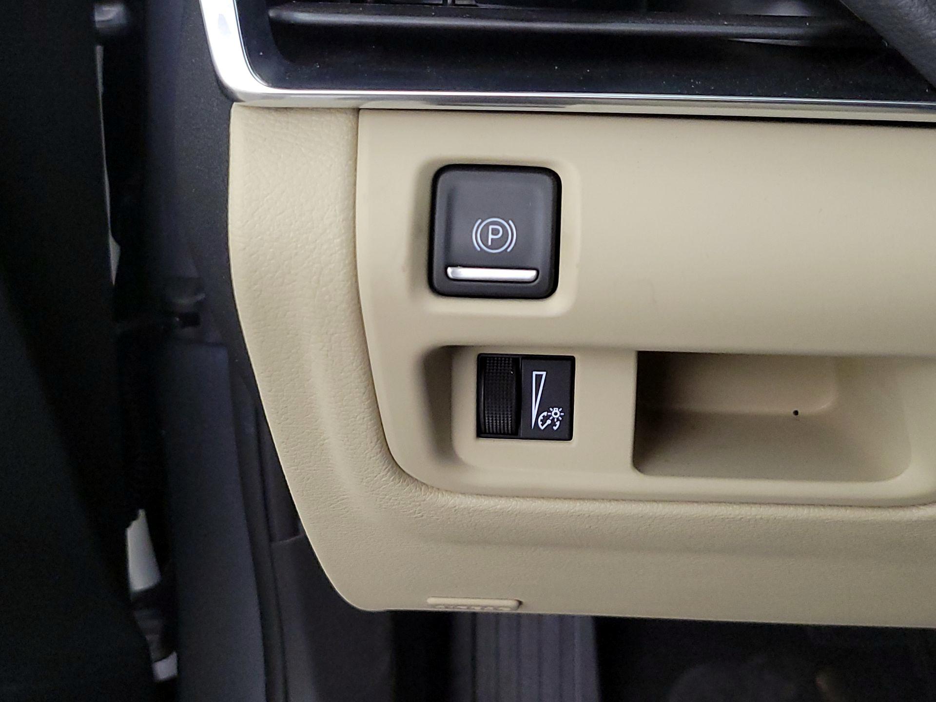 Thumbnail: 2020 Cadillac CT5 - 13