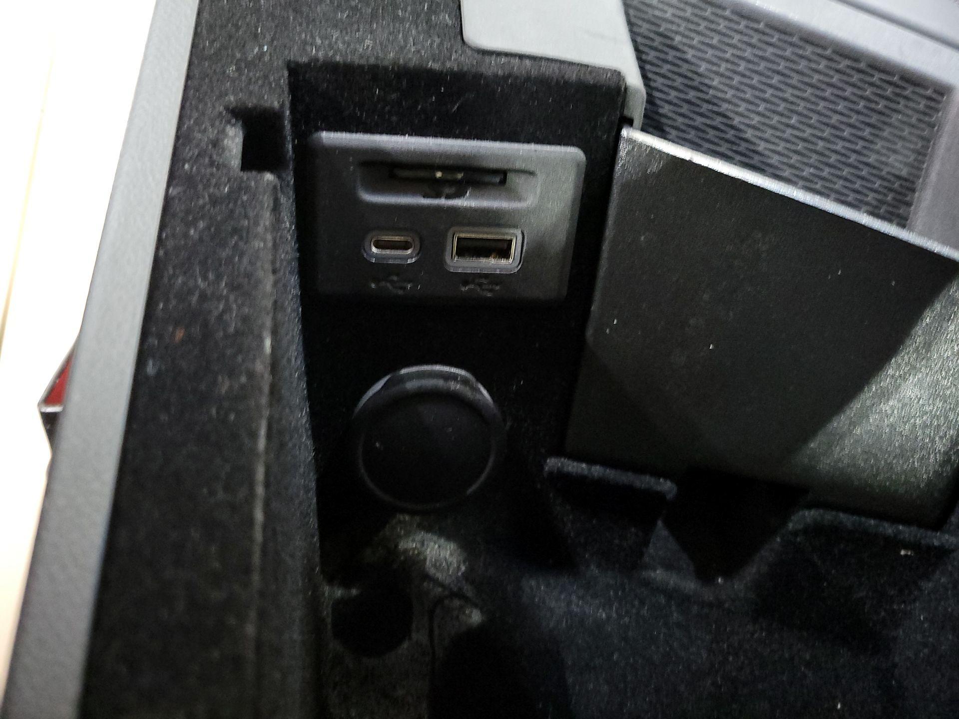 Thumbnail: 2020 Cadillac CT5 - 19