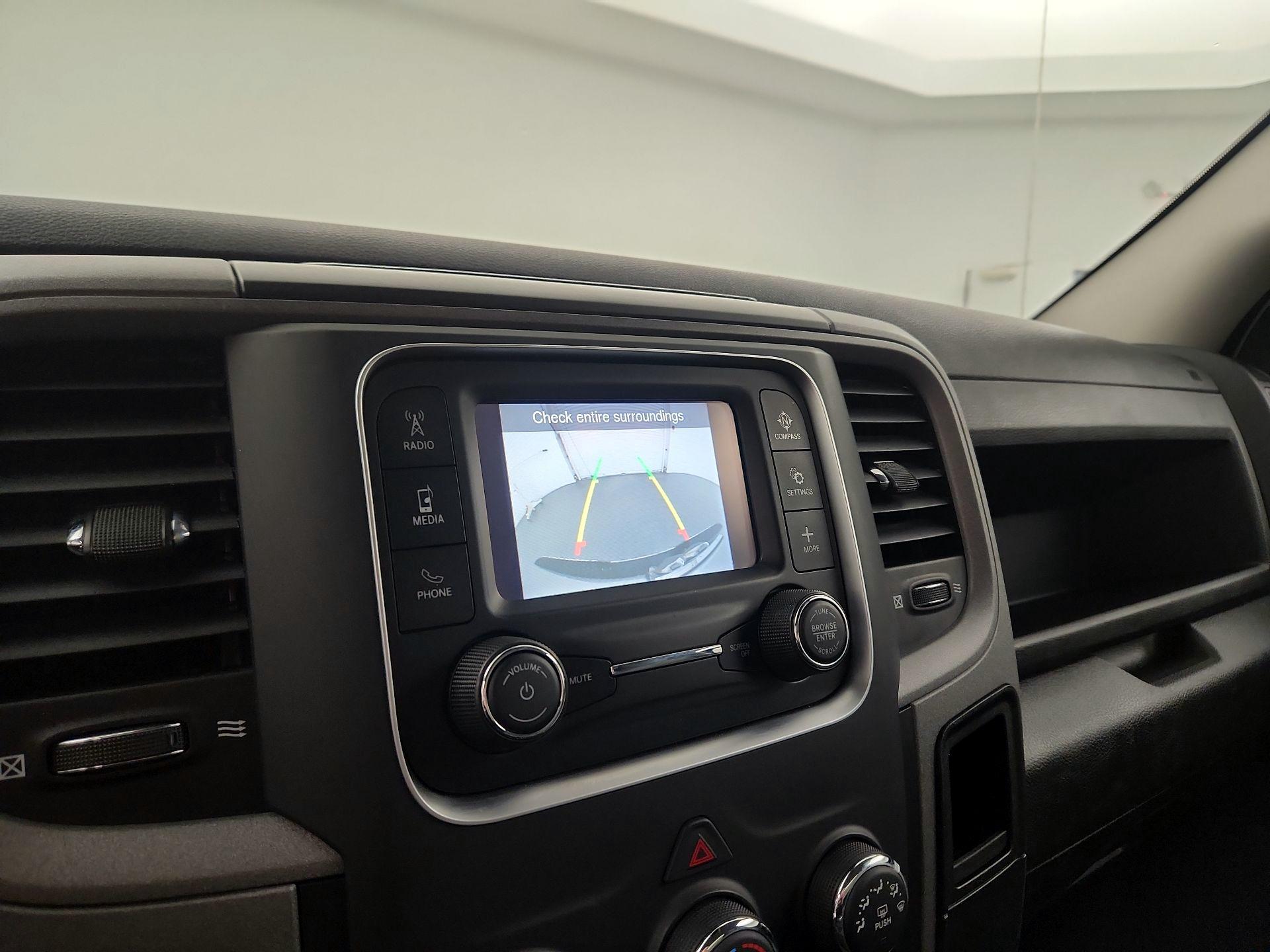 Thumbnail: 2022 RAM 1500 Classic - 12