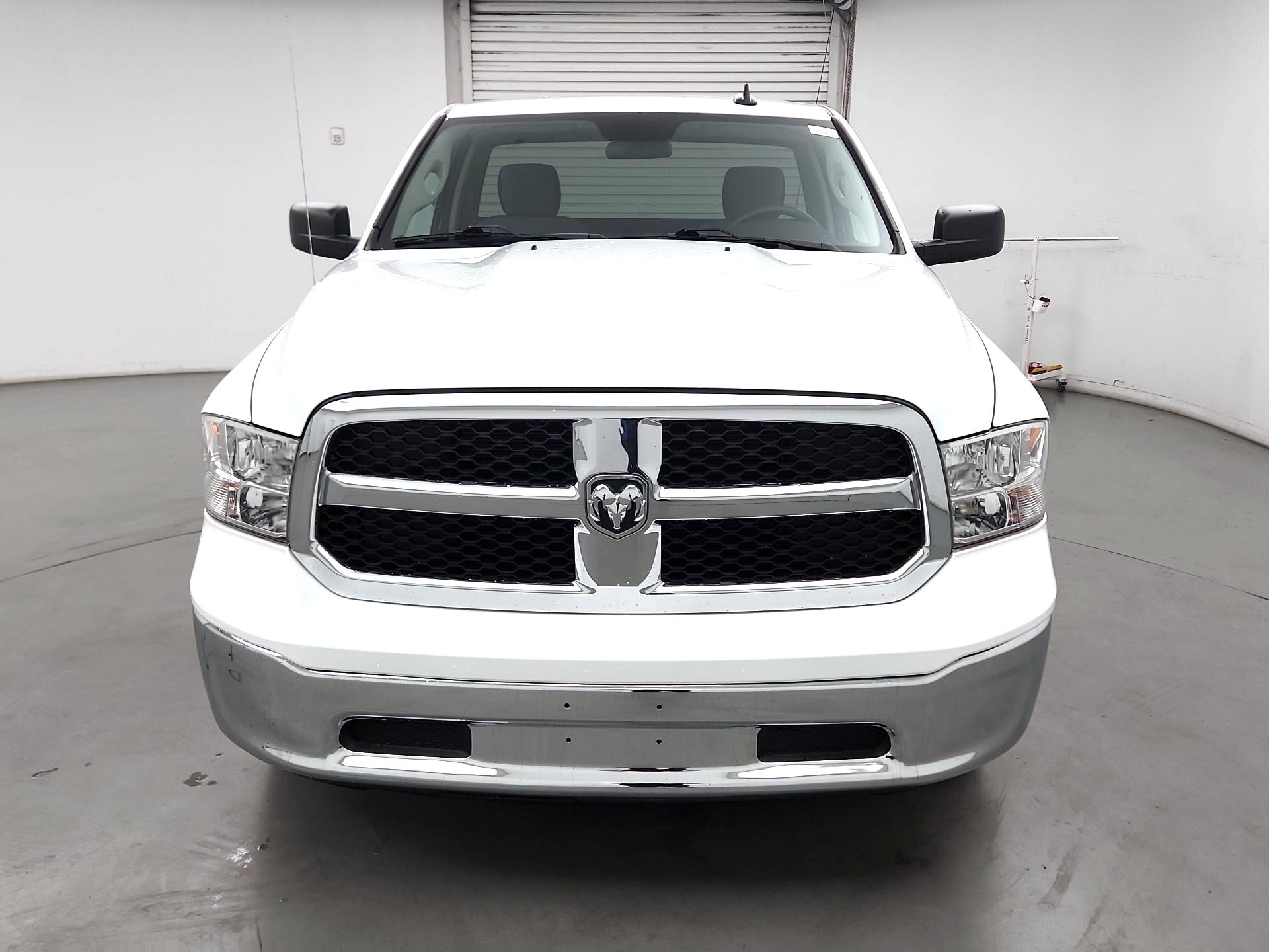 Thumbnail: 2022 RAM 1500 Classic - 2