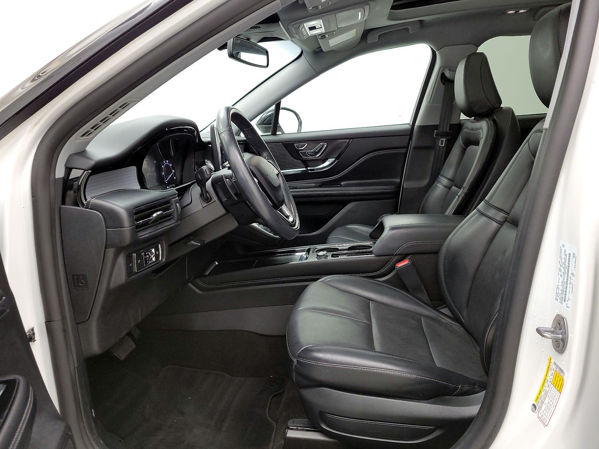 Thumbnail: 2022 Lincoln Corsair - 11