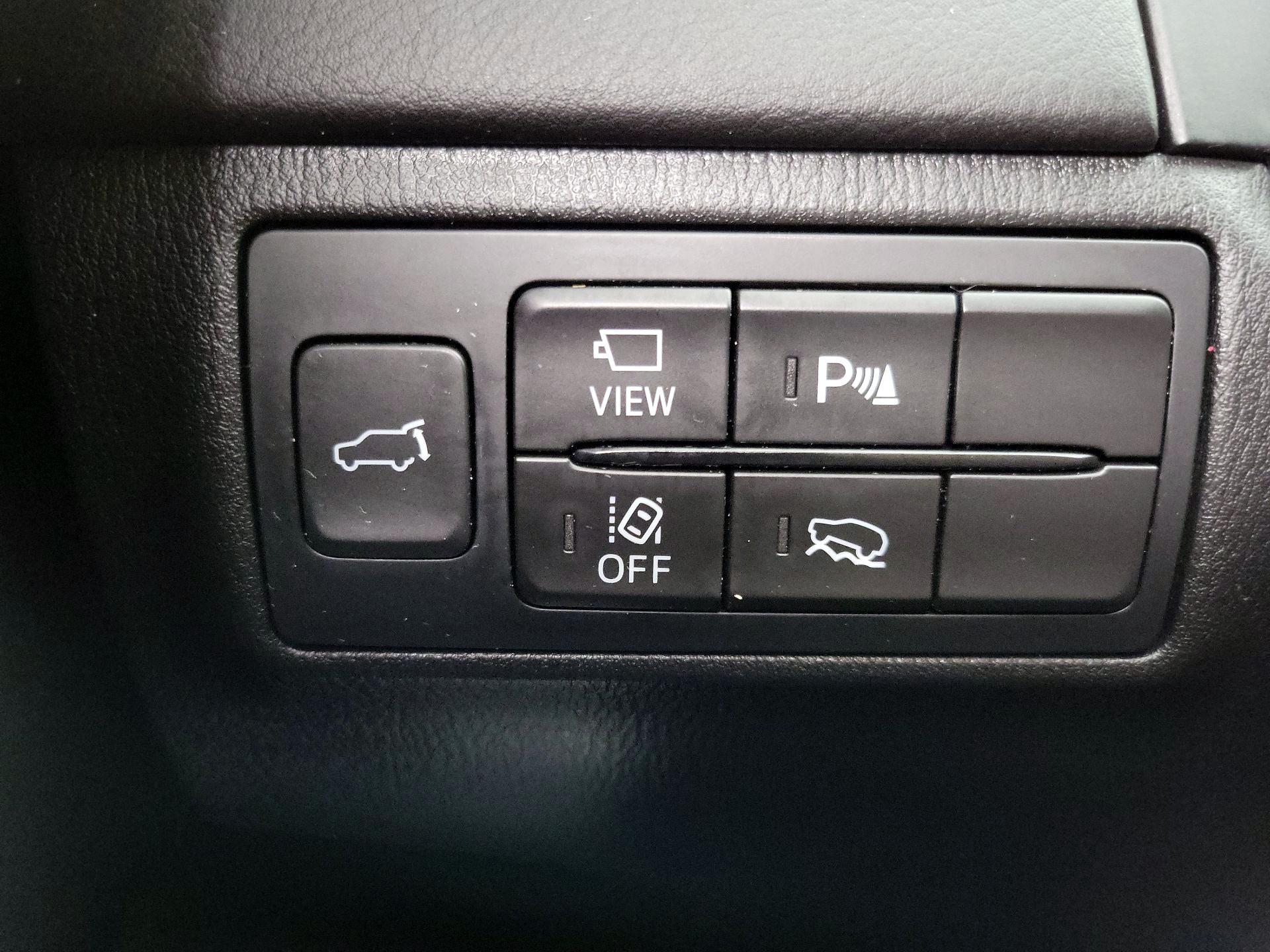 Thumbnail: 2022 Mazda CX-9 - 13