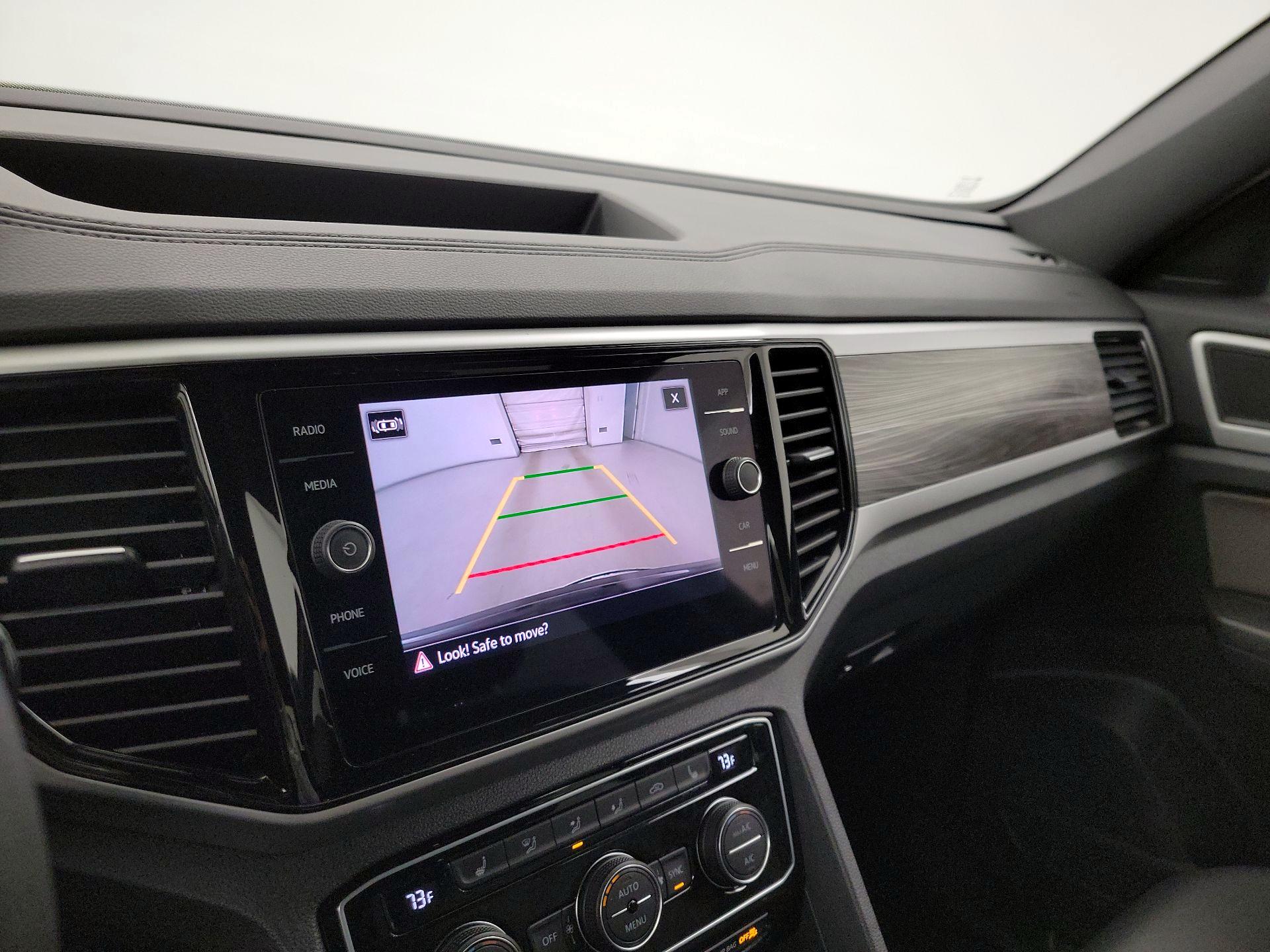 Thumbnail: 2023 Volkswagen Atlas - 14