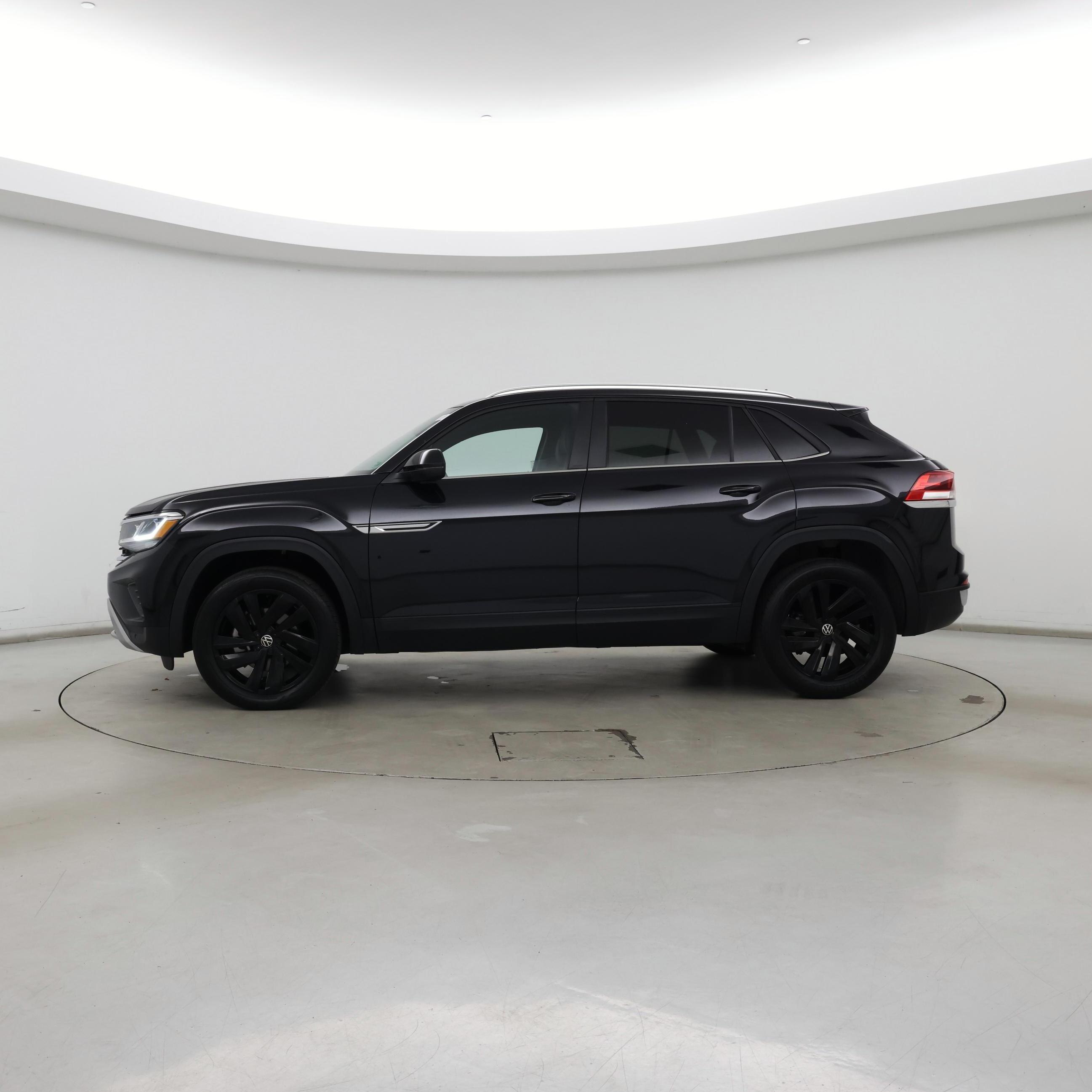 Thumbnail: 2023 Volkswagen Atlas - 3