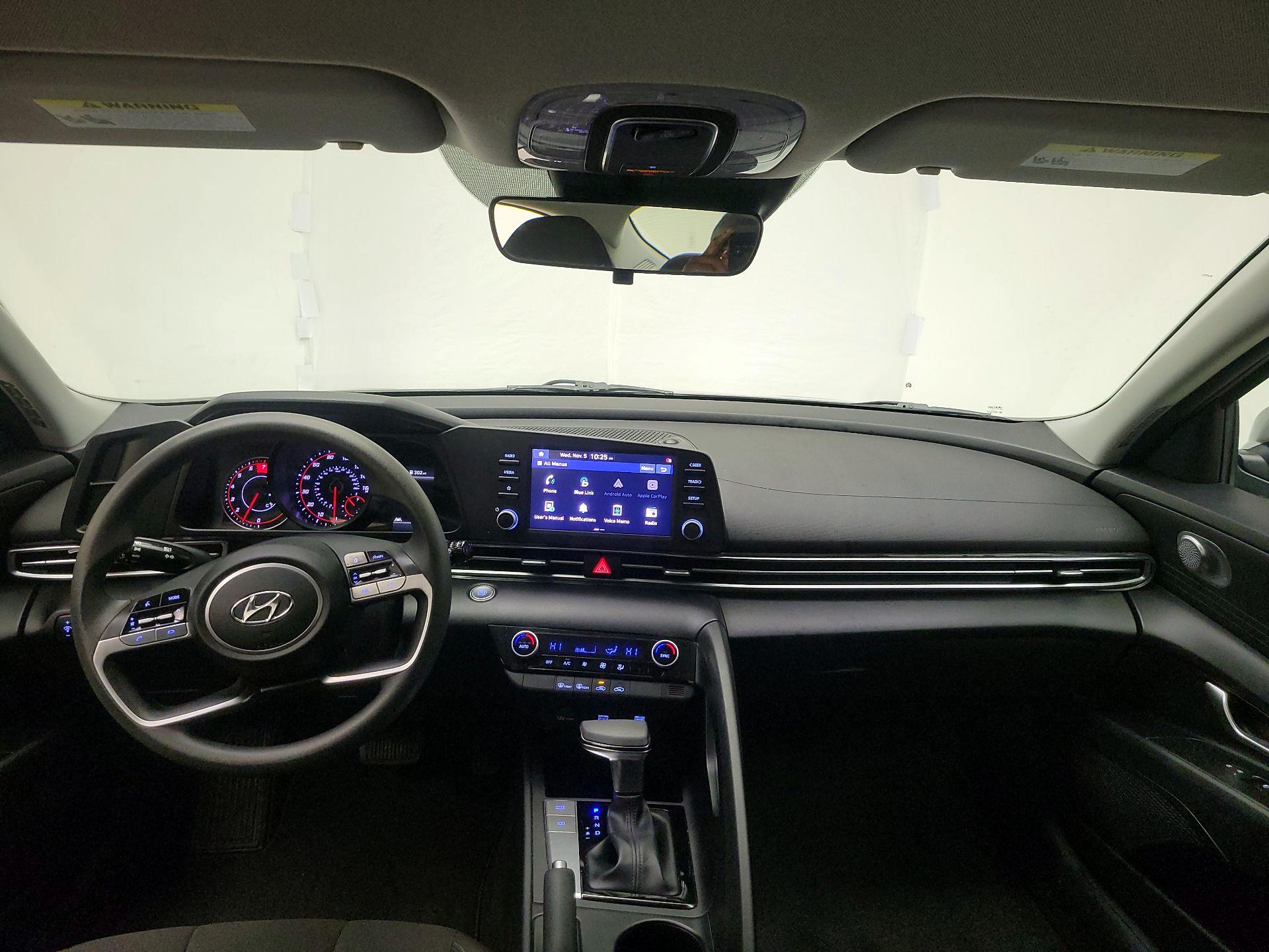 Thumbnail: 2021 Hyundai Elantra - 9