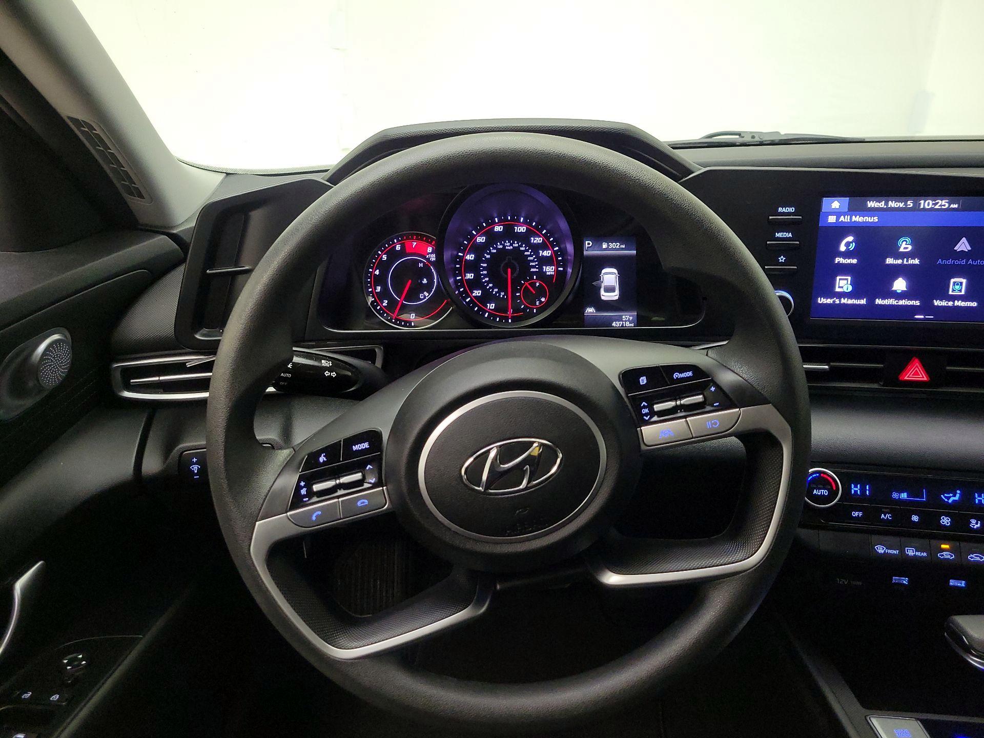 Thumbnail: 2021 Hyundai Elantra - 10