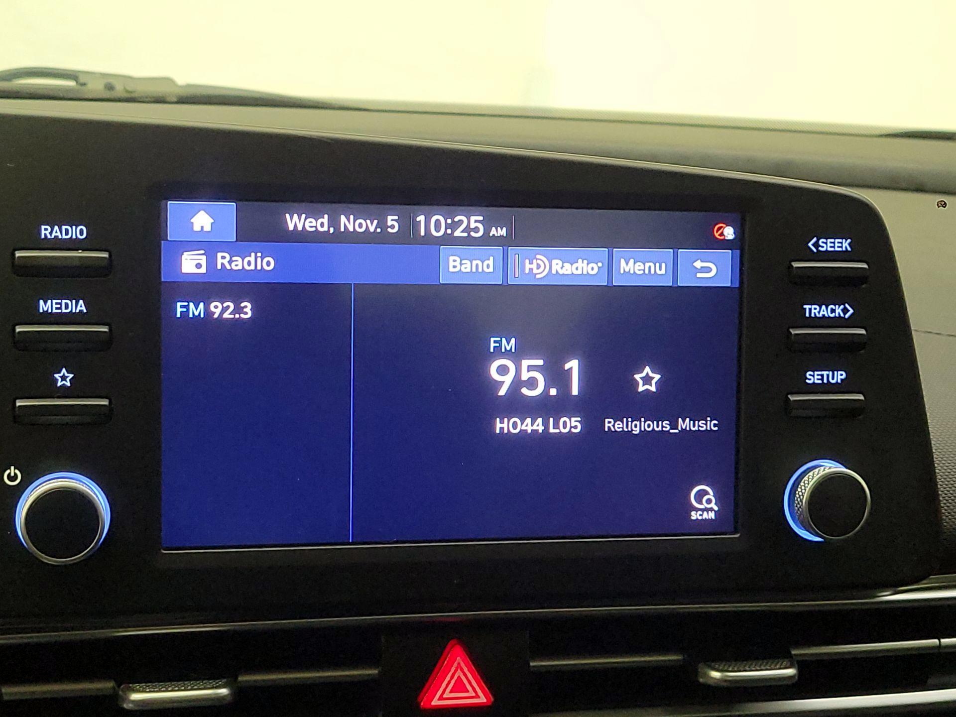 Thumbnail: 2021 Hyundai Elantra - 15