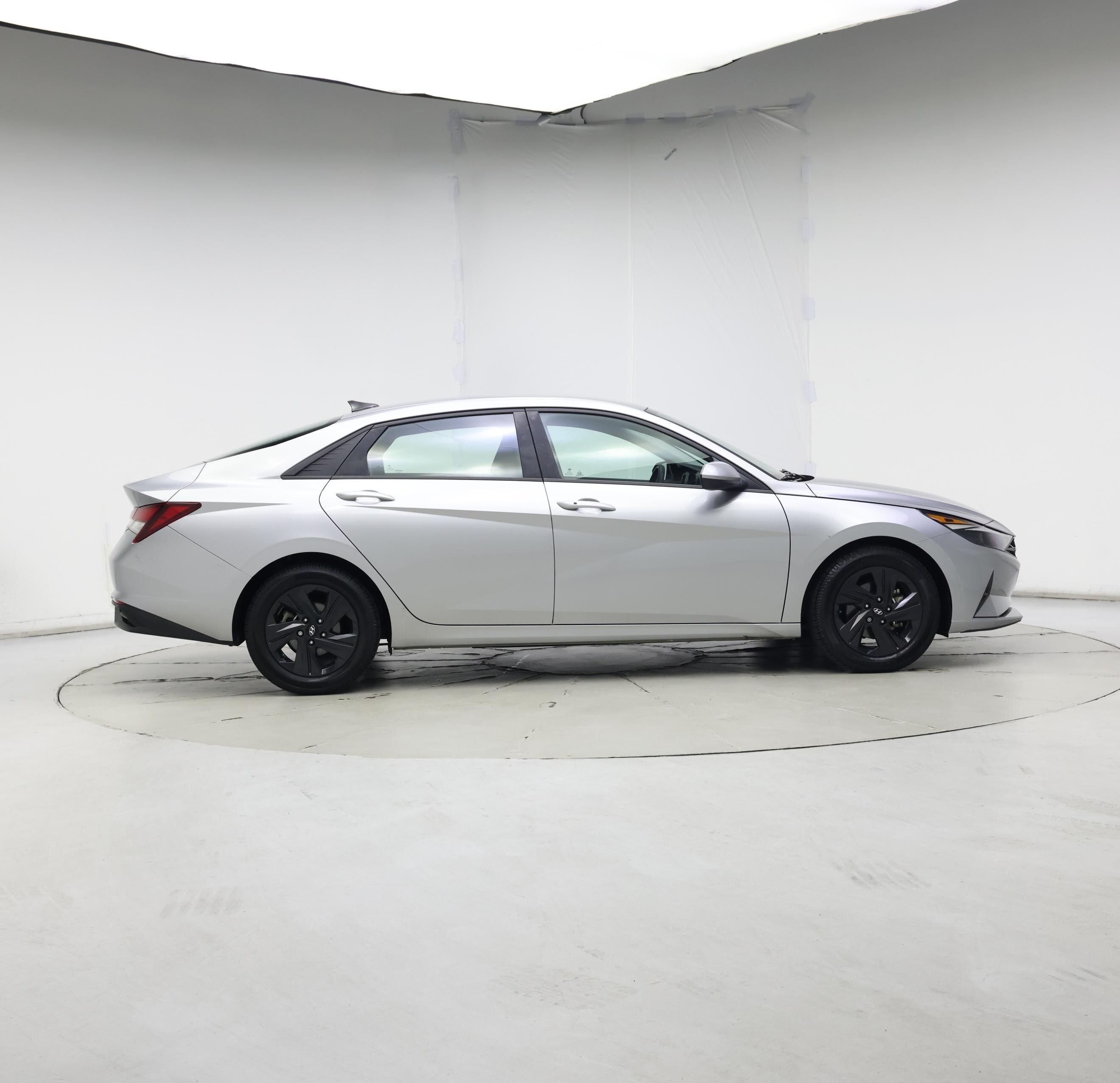 Thumbnail: 2021 Hyundai Elantra - 7