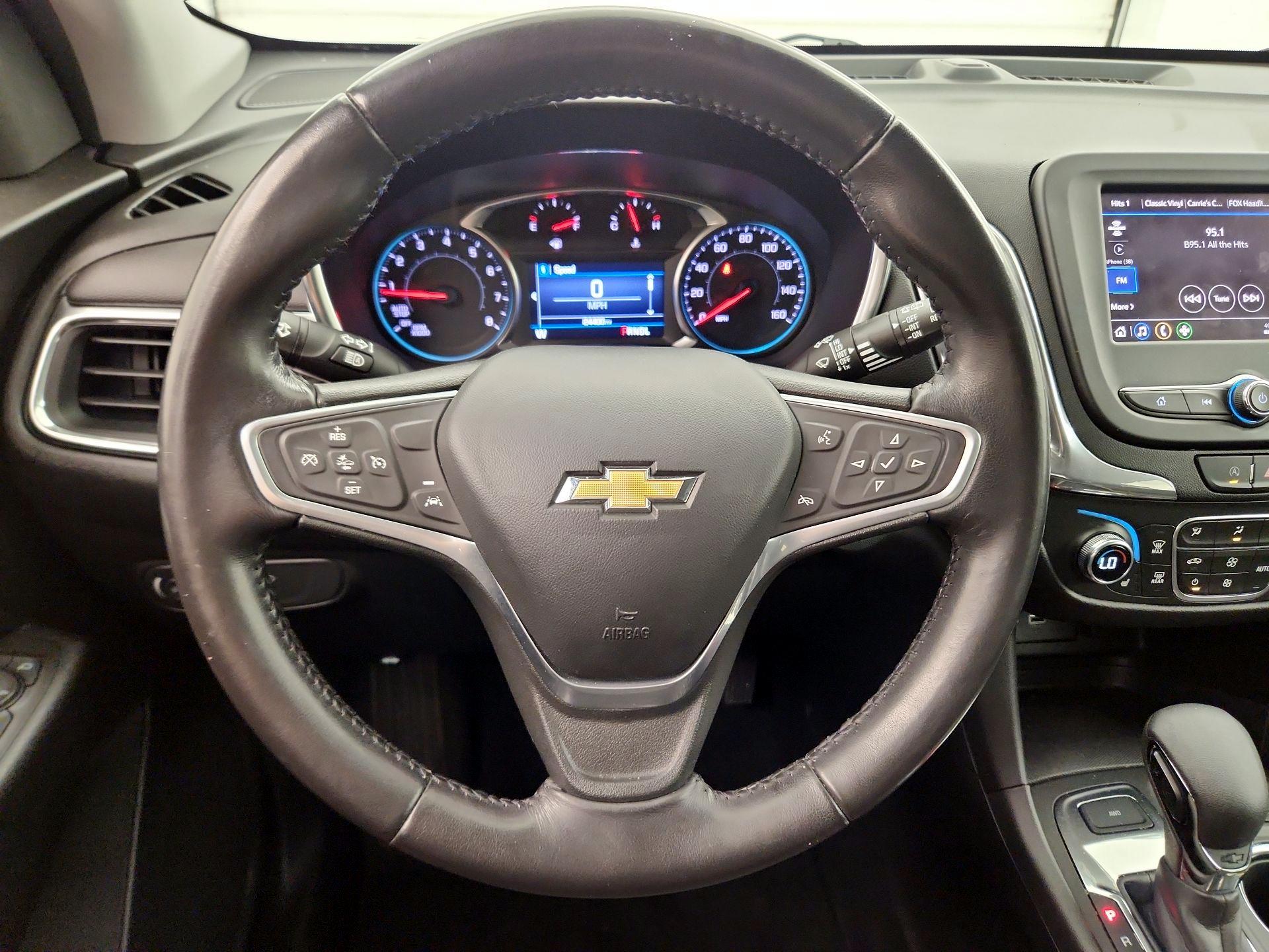 Thumbnail: 2022 Chevrolet Equinox - 10