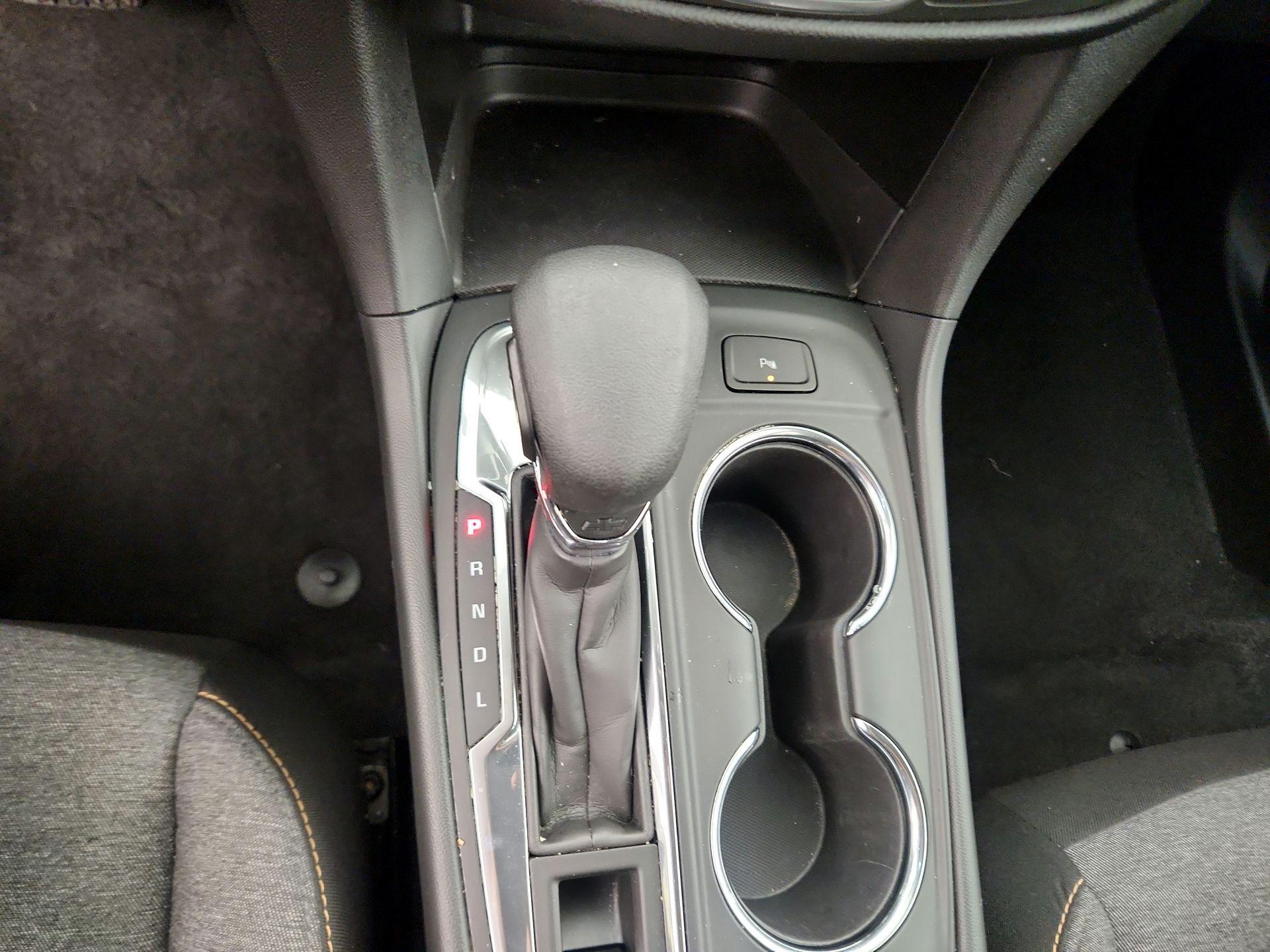 Thumbnail: 2022 Chevrolet Equinox - 17