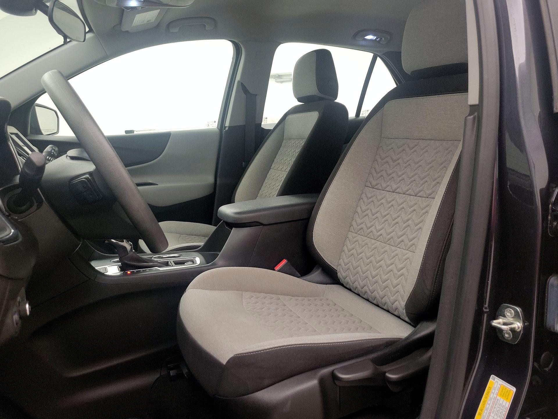 Thumbnail: 2022 Chevrolet Equinox - 11