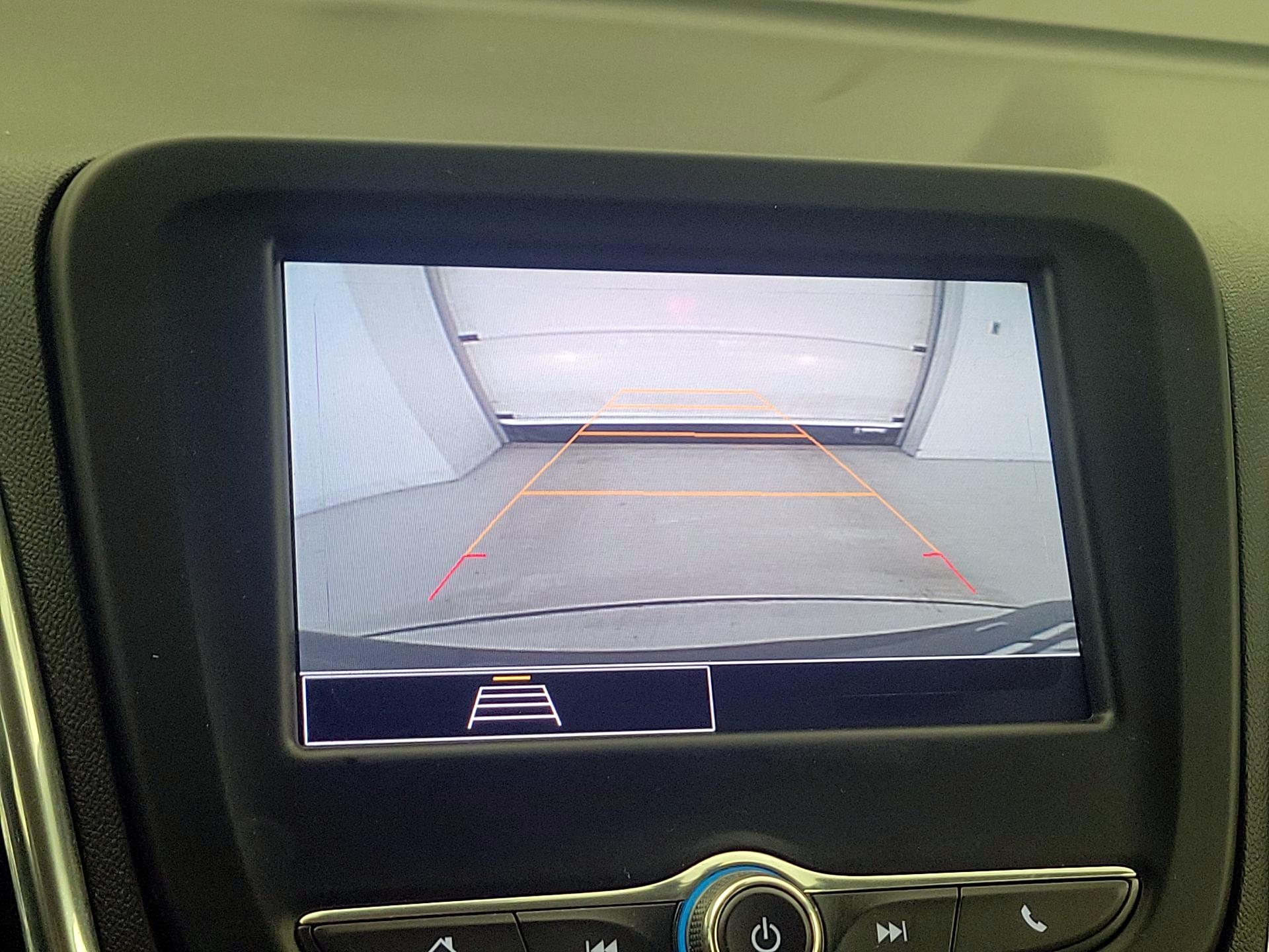 Thumbnail: 2022 Chevrolet Equinox - 14