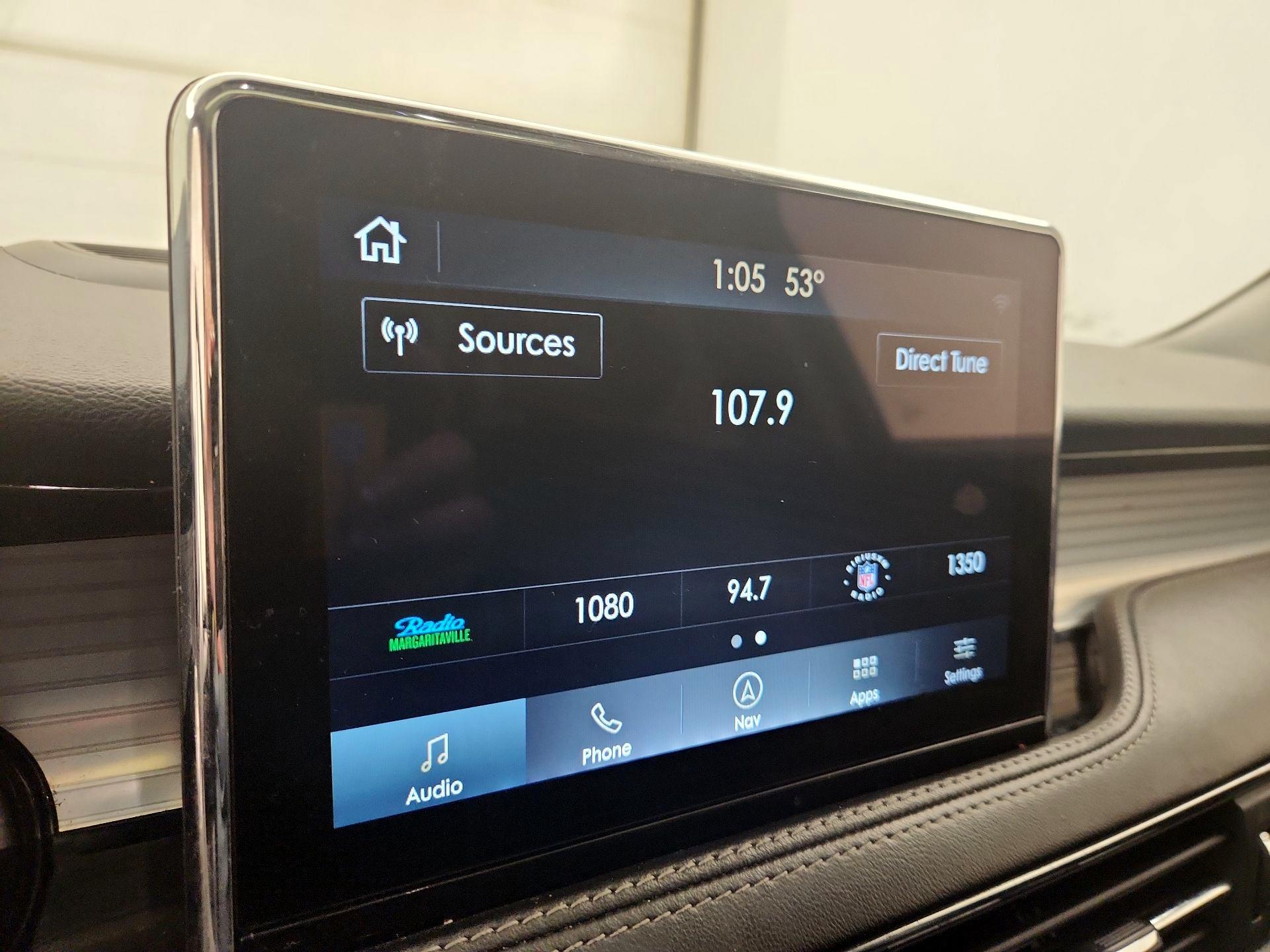 Thumbnail: 2022 Lincoln Corsair - 16