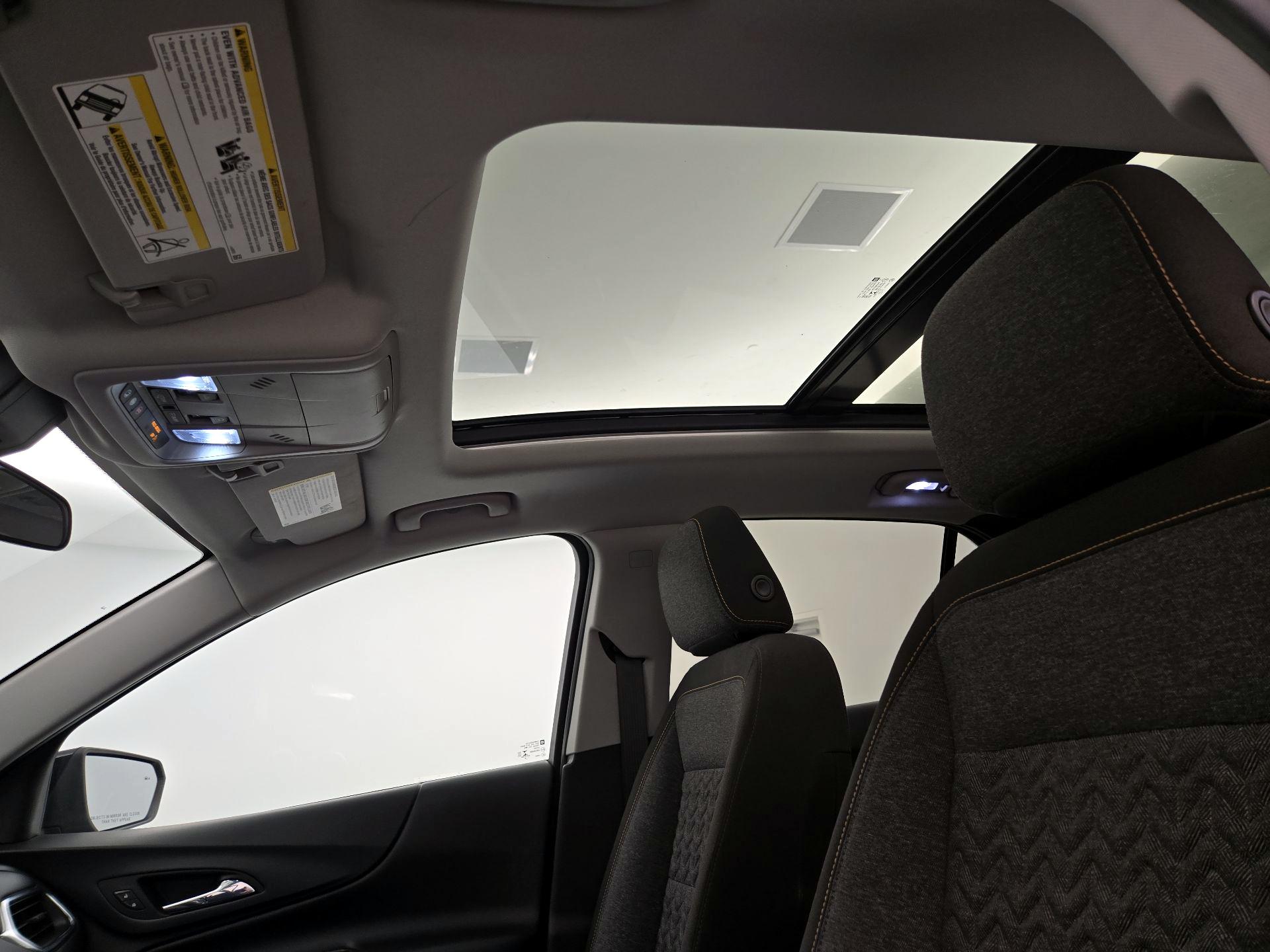 Thumbnail: 2022 Chevrolet Equinox - 19