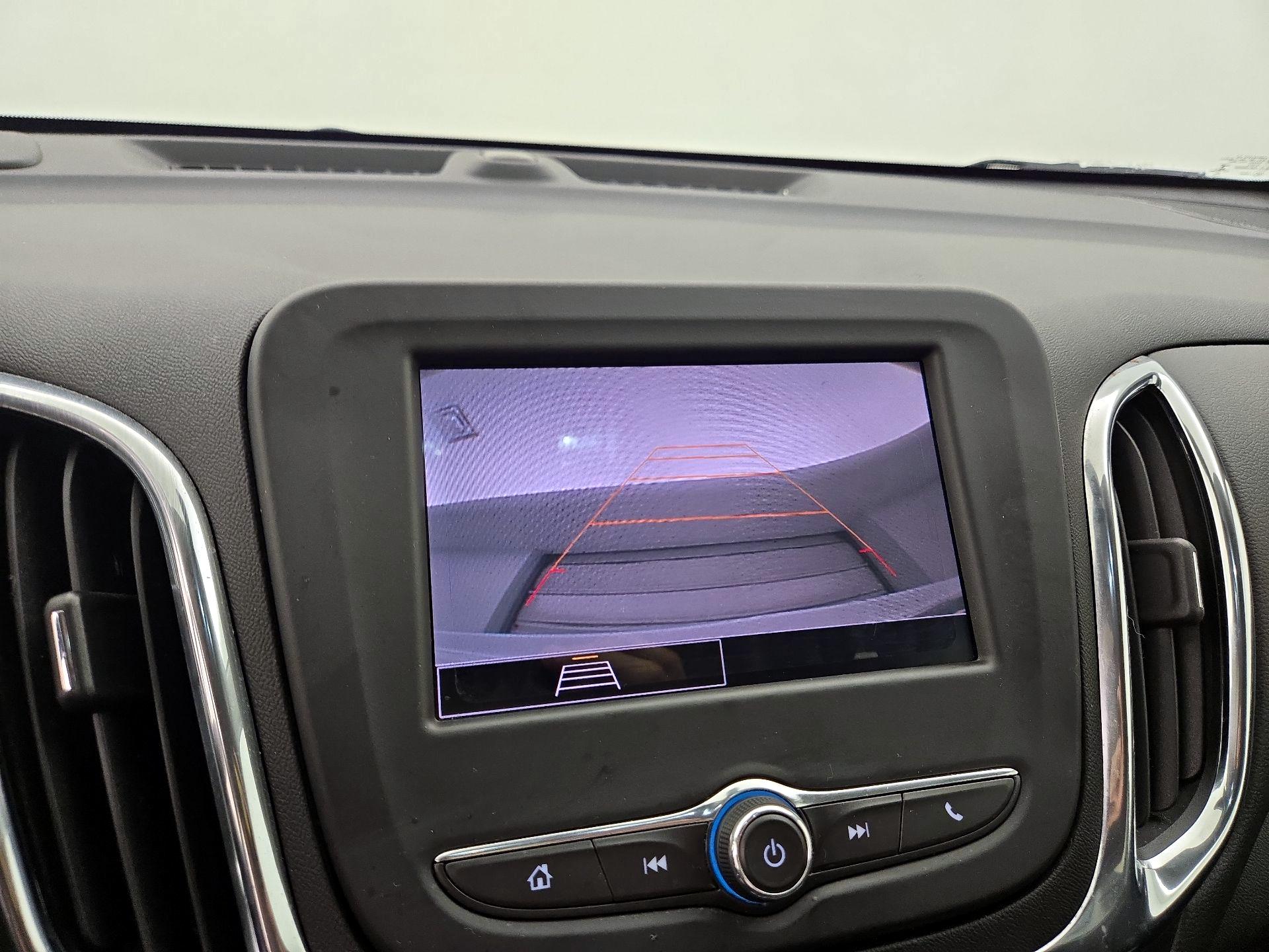 Thumbnail: 2022 Chevrolet Equinox - 14