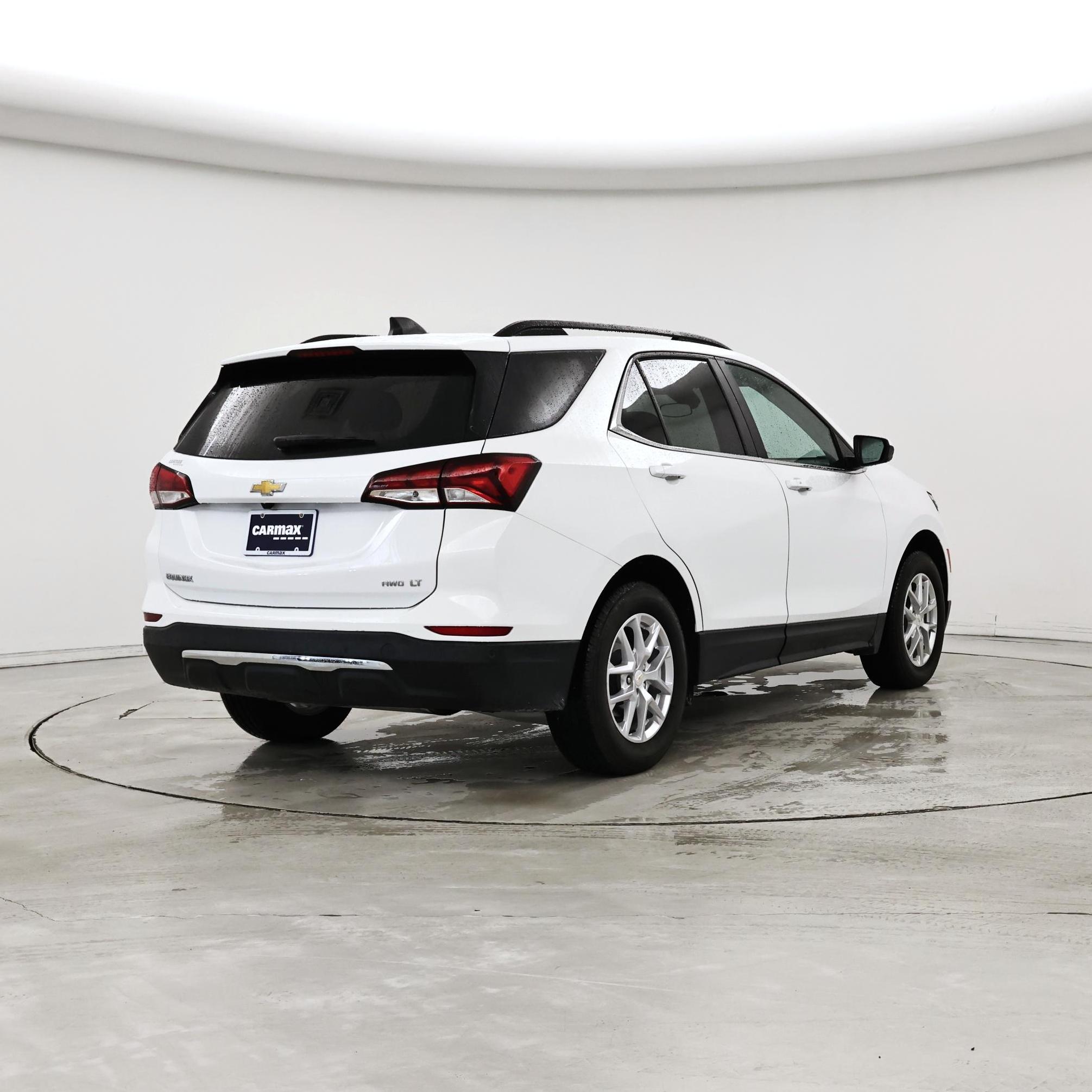 Thumbnail: 2022 Chevrolet Equinox - 8